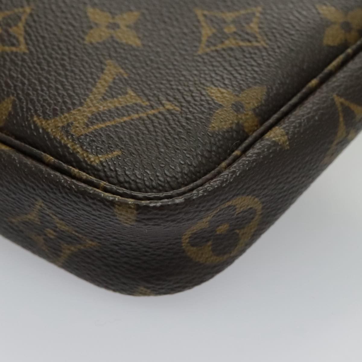 Louis Vuitton Pochette Accessoire Brown Canvas Clutch Bag (Pre-Owned) Size ONE SIZE - 11 Thumbnail