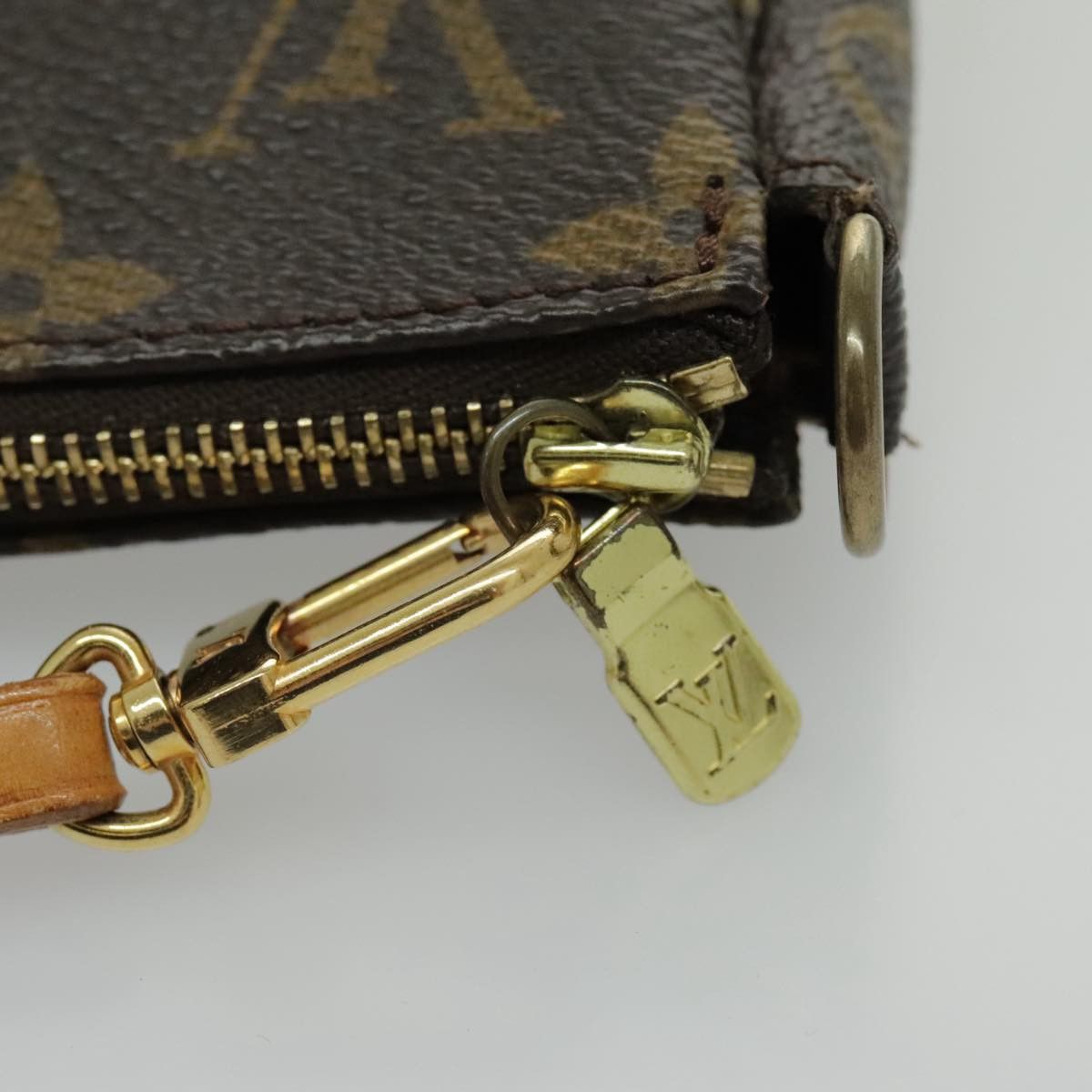 Louis Vuitton Pochette Accessoire Brown Canvas Clutch Bag (Pre-Owned) Size ONE SIZE - 16 Thumbnail