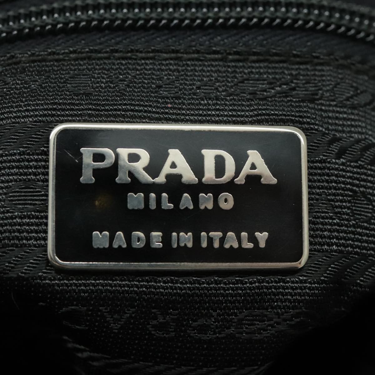 Prada -- Green Synthetic Tote Bag (Pre-Owned) Size ONE SIZE - 17 Thumbnail