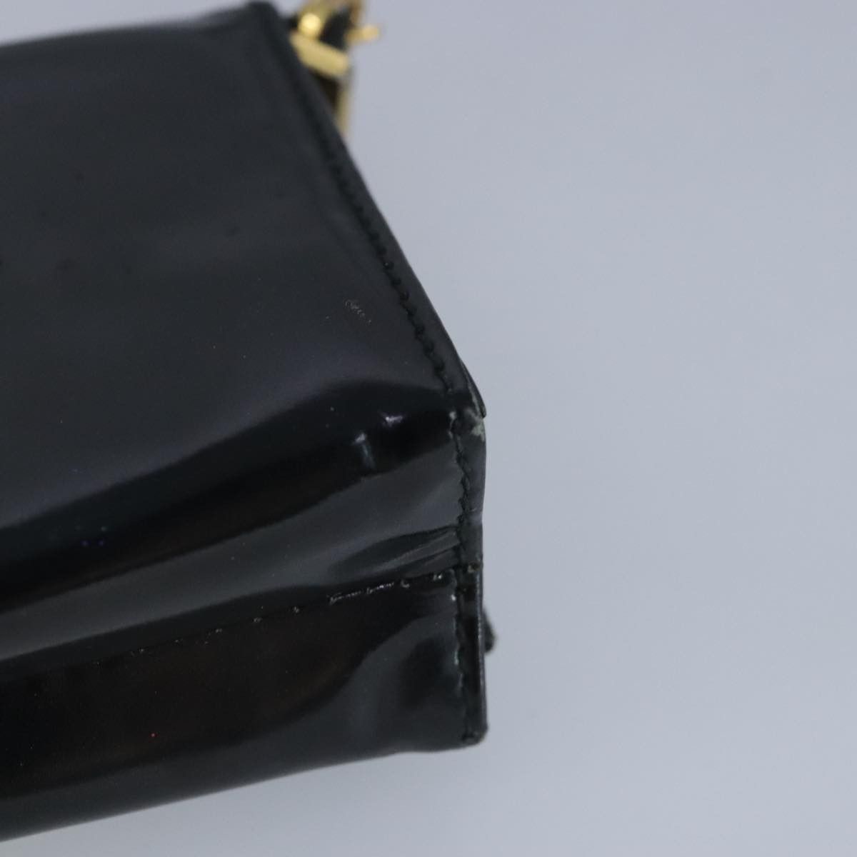 Salvatore Ferragamo Vara Black Patent Leather Shoulder Bag (Pre-Owned) Size ONE SIZE - 13 Thumbnail