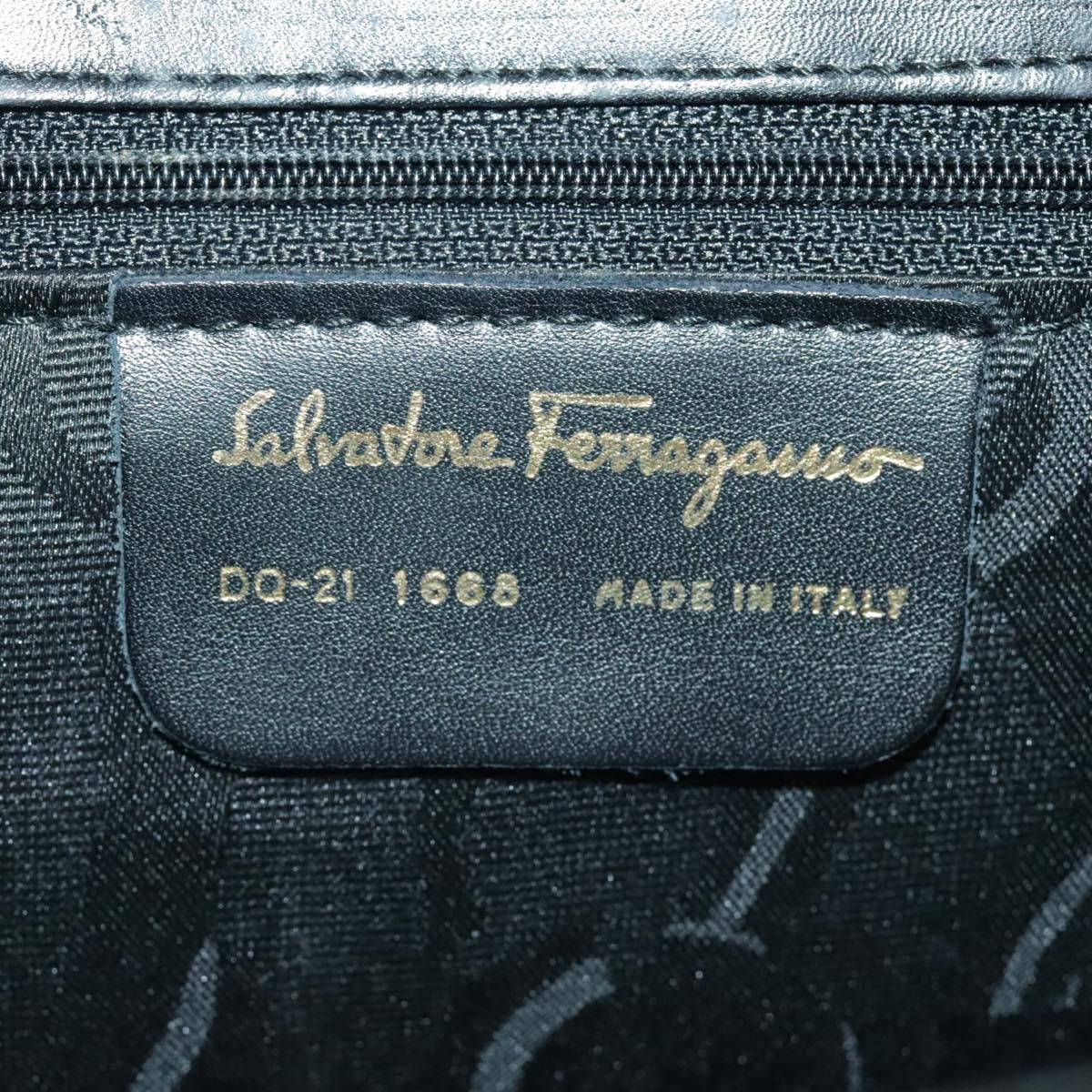 Salvatore Ferragamo Black Leather Handbag (Pre-Owned) Size ONE SIZE - 20 Thumbnail