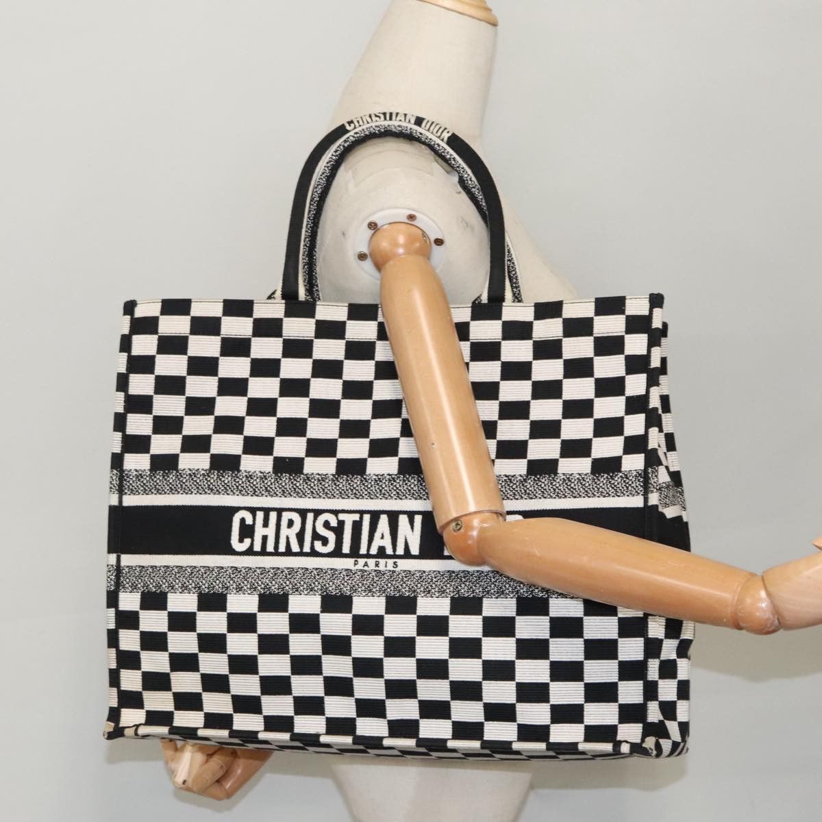 Dior Book Tote White Canvas Tote Bag (Pre-Owned) Size ONE SIZE - 20 Thumbnail