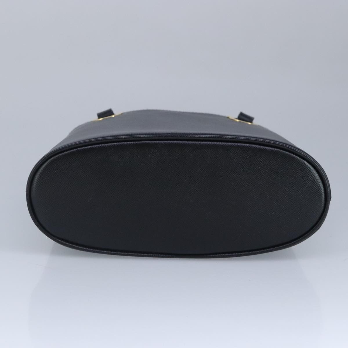 Salvatore Ferragamo Gancini Black Leather Handbag (Pre-Owned) Size ONE SIZE - 9 Thumbnail