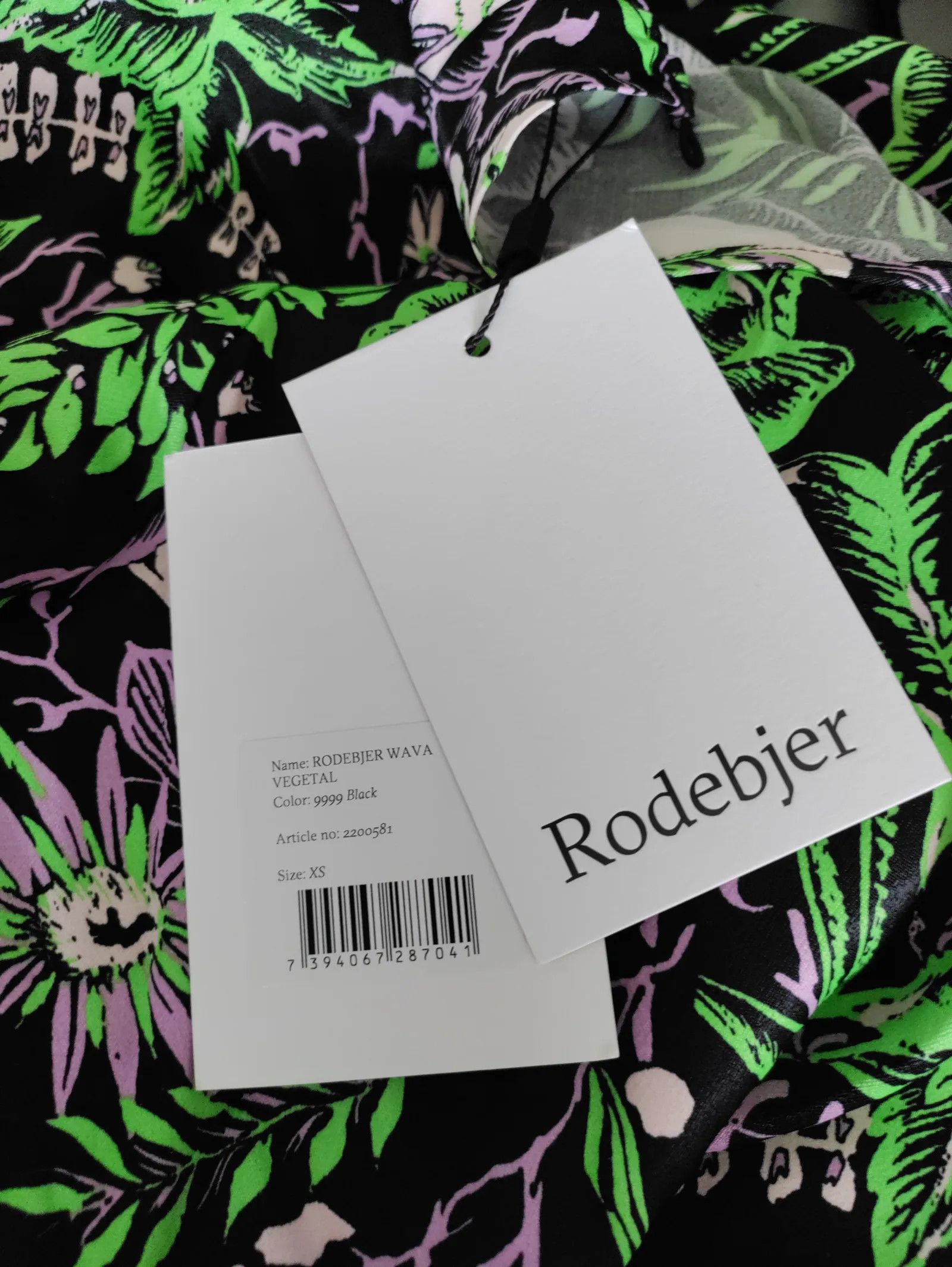Rodebjer Rodebjer Wava vegetal print dress Dress Size XS / US 0-2 / IT 36-38 - 3 Thumbnail
