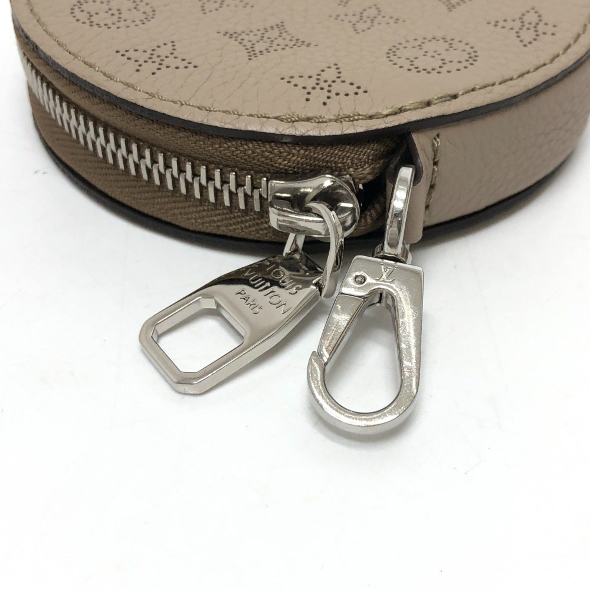 Louis Vuitton Louis Vuitton Bella shoulder Size ONE SIZE - 12 Thumbnail