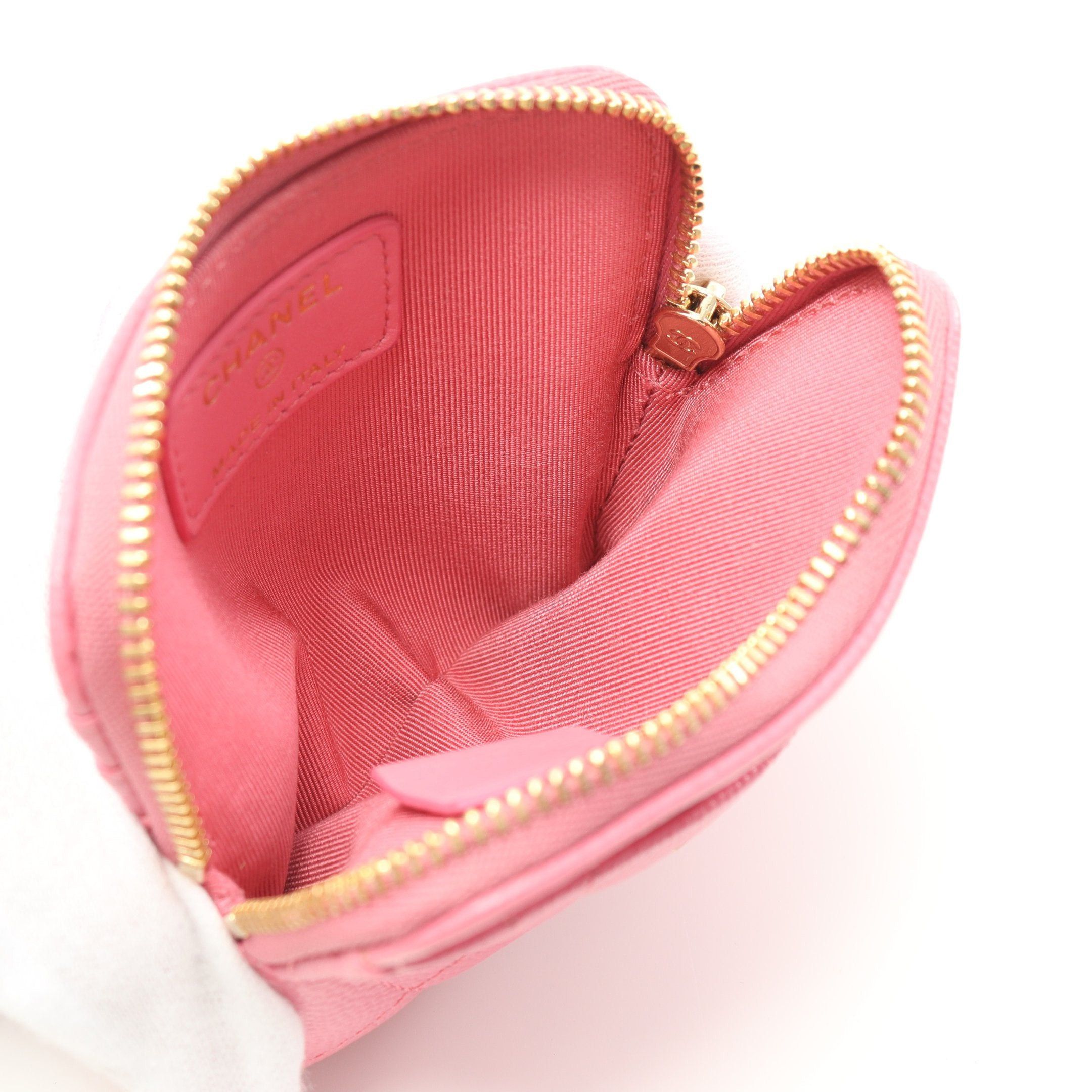 Chanel Chanel Matelasse Card Case Coin Purse Caviar Skin Pink Gold Hardware Size ONE SIZE - 3 Thumbnail