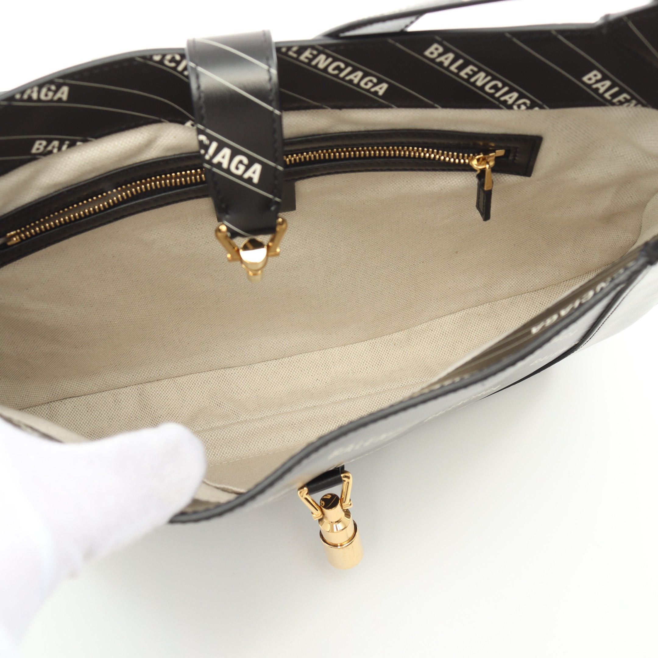 Gucci Gucci Gucci * Balenciaga Hacker Jackie 1961 Shoulder Bag Leather Black White Size ONE SIZE - 3 Thumbnail