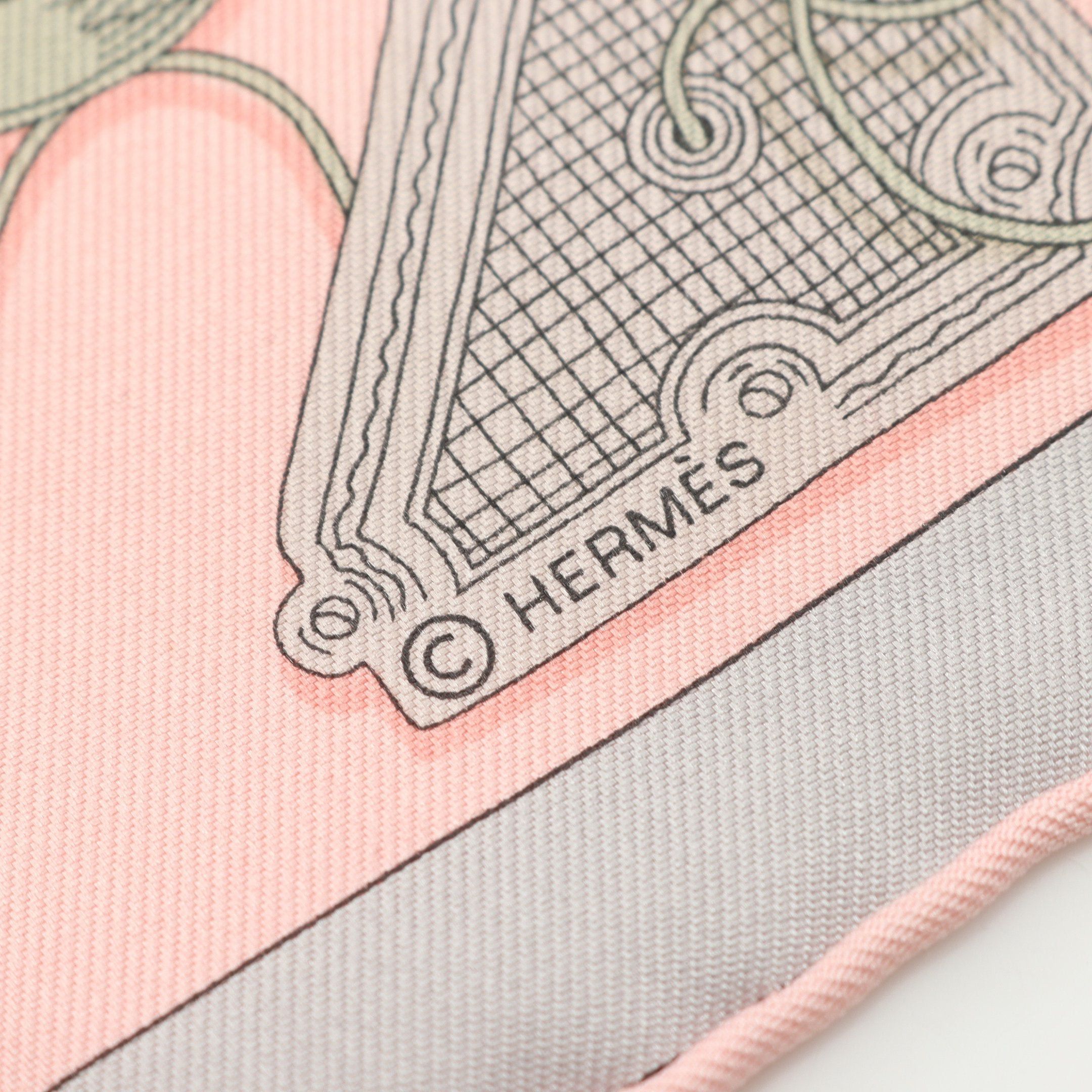 Hermes Hermes Petit Carres 45 Gavroche Merveilleuses Lanternes Scarf Silk Pink Multicolor Size ONE SIZE - 2 Thumbnail
