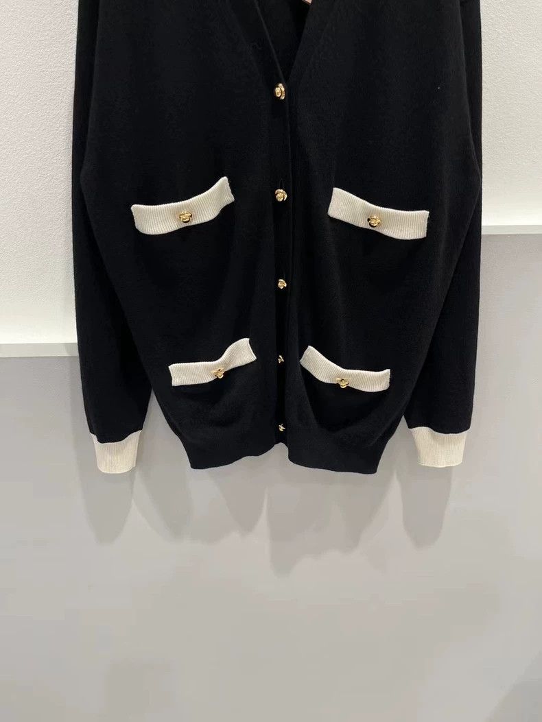 Miu Miu Miu black and gold cardigan Size US M / EU 48-50 / 2 - 4 Thumbnail
