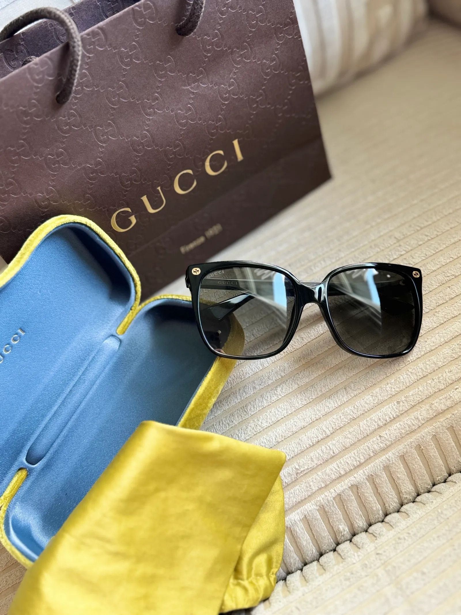 Gucci Gucci Sunglasses Size ONE SIZE - 2 Thumbnail