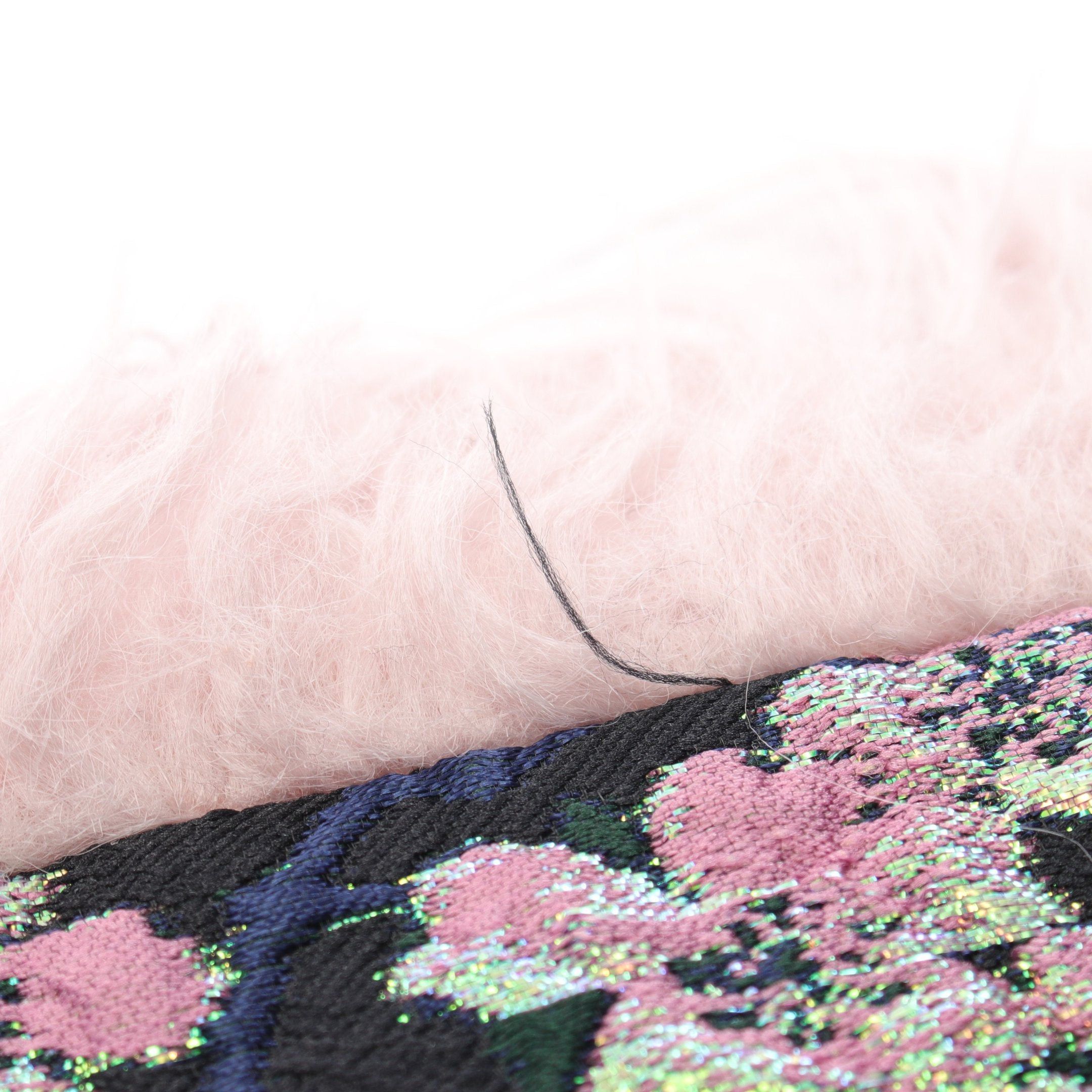 Dries Van Noten Dries Van Noten Scarf Fake Fur Black Pink Size ONE SIZE - 4 Thumbnail