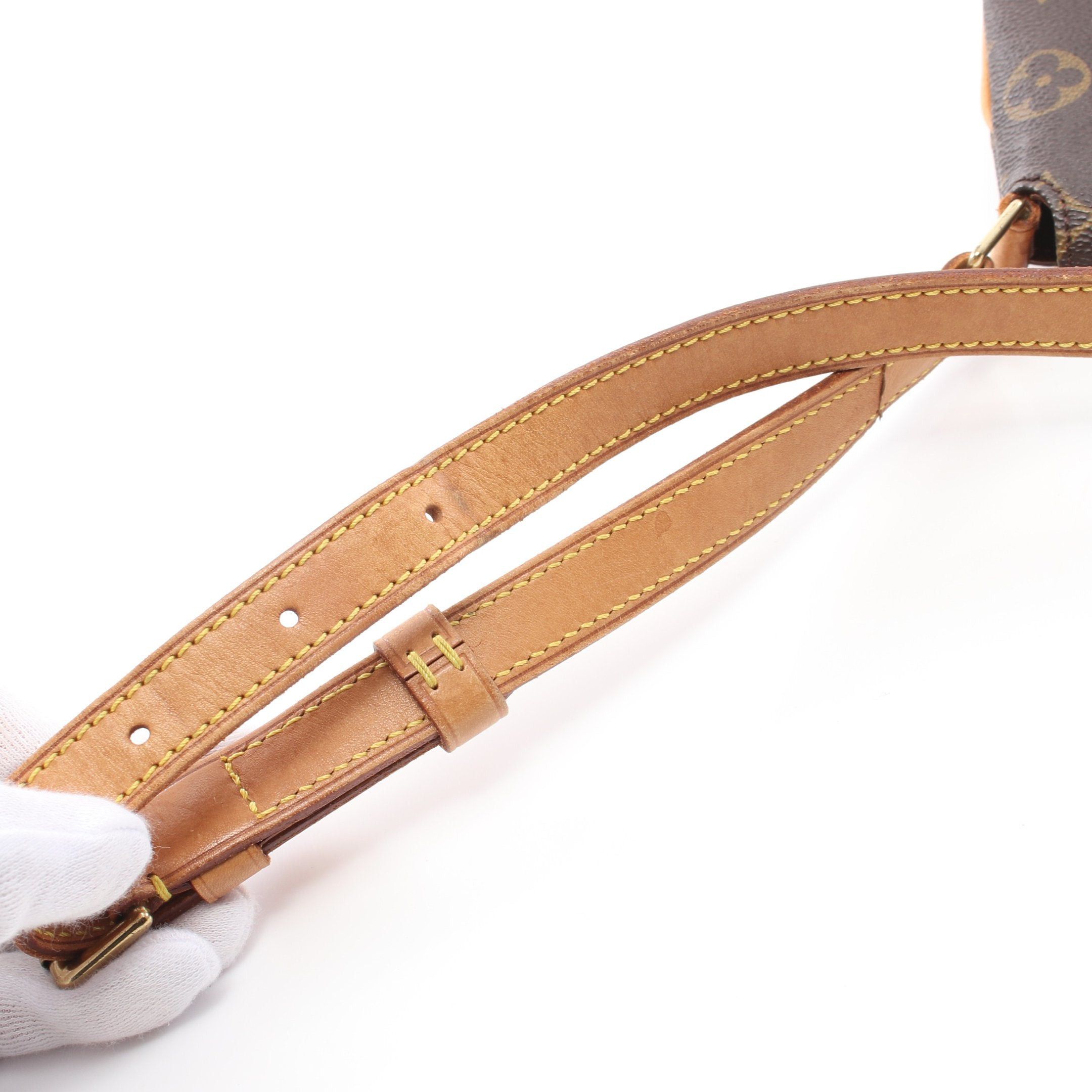 Louis Vuitton Louis Vuitton Musette Tango Short Strap Monogram Shoulder Bag Leather Brown Size ONE SIZE - 9 Thumbnail