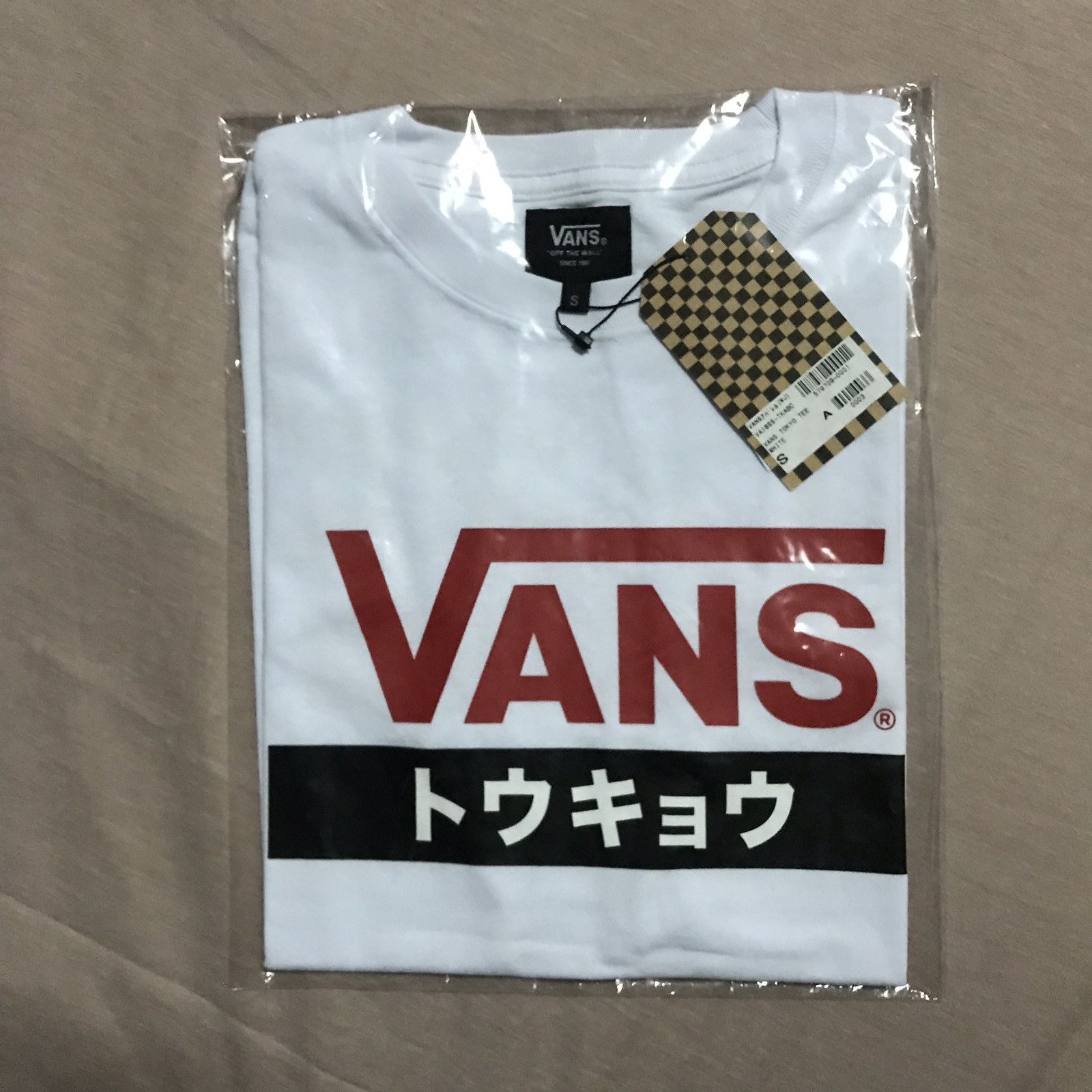 Verwachten Arashigaoka sofa Vans Vans Japan City Pack Tee (Tokyo) | Grailed