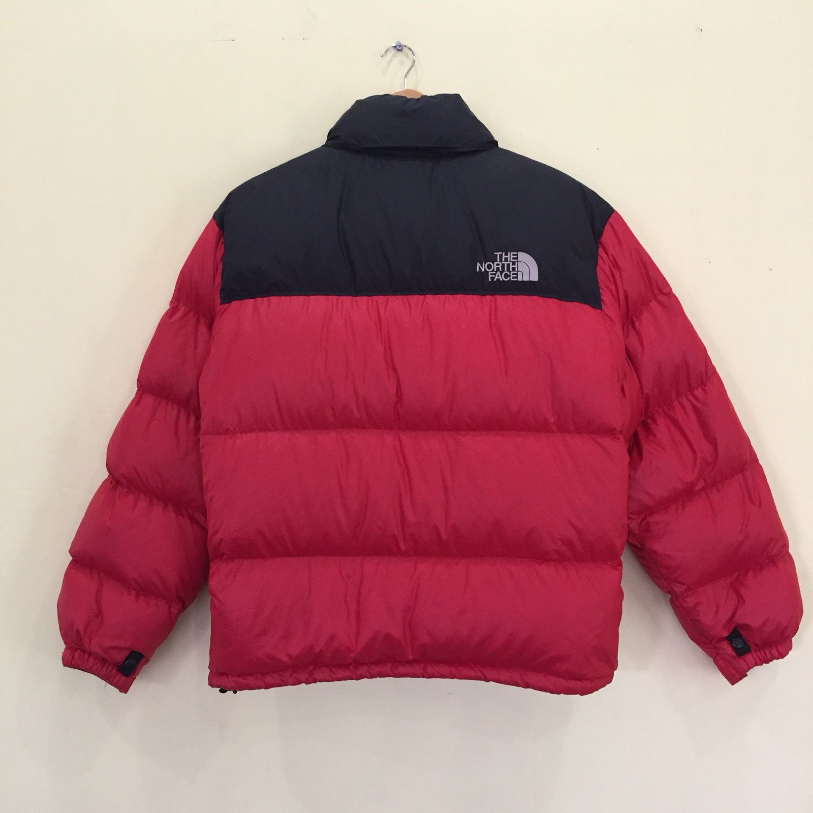 The North Face Vintage THE NORTH FACE 700 Nuptse Size US M / EU 48-50 / 2 - 6 Thumbnail