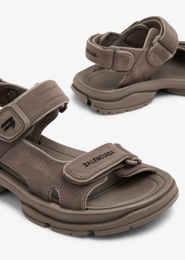 Balenciaga Tourist Sandal in brown Size US 9 / EU 42 - 2 Thumbnail