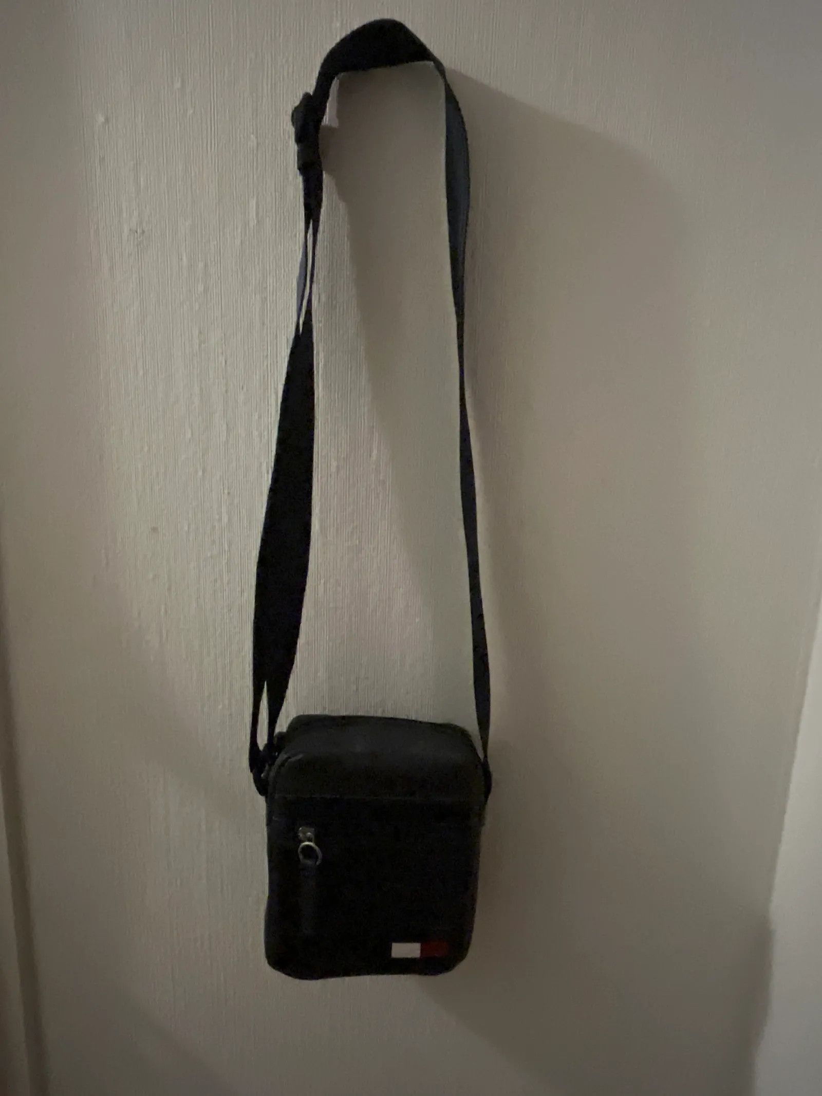 Tommy Hilfiger Tommy Hilfiger undefined Crossbody Bag Size ONE SIZE - 4 Thumbnail