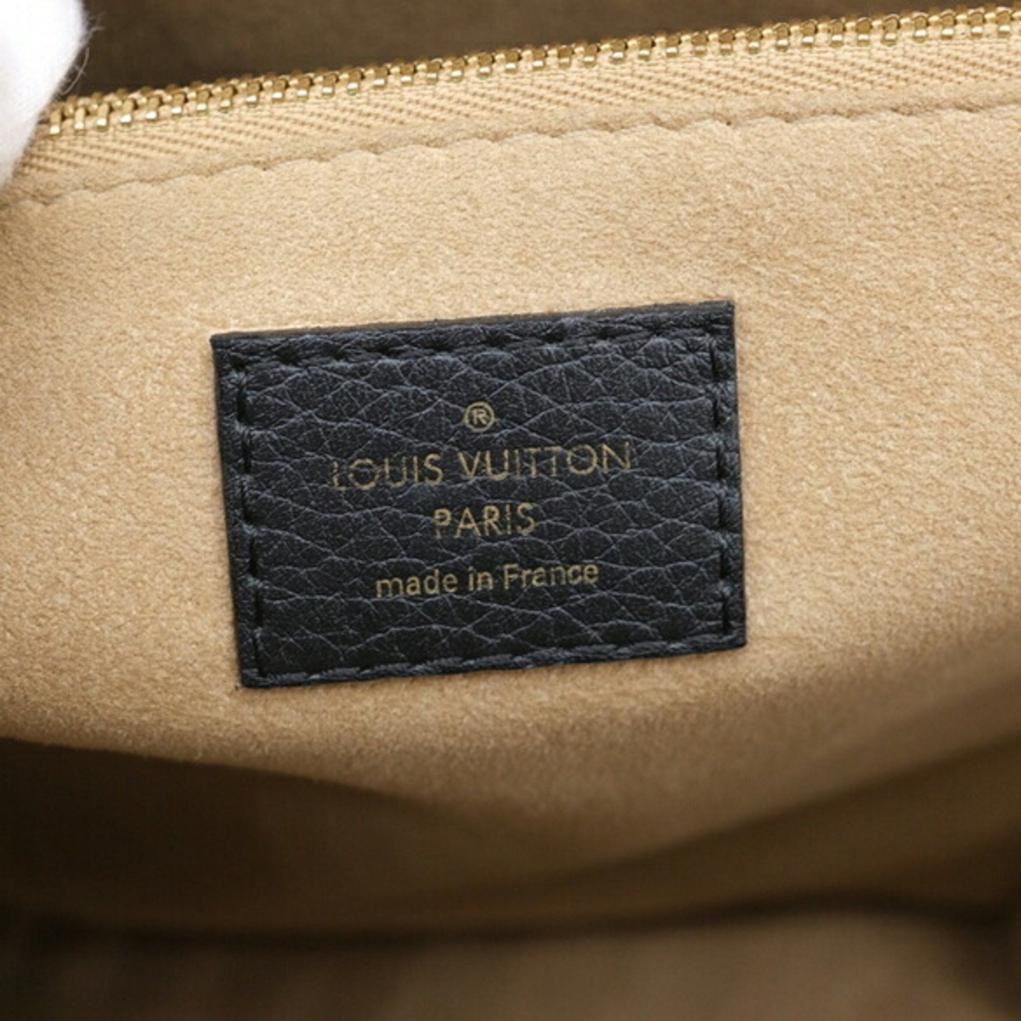 Louis Vuitton Louis Vuitton Volta handbag Size ONE SIZE - 11 Thumbnail