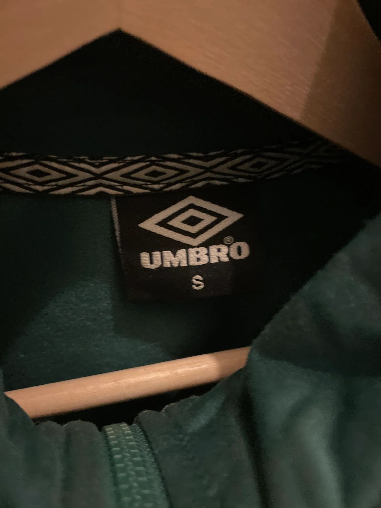 Umbro Umbro Sweater Size S / US 4 / IT 40 - 2 Thumbnail