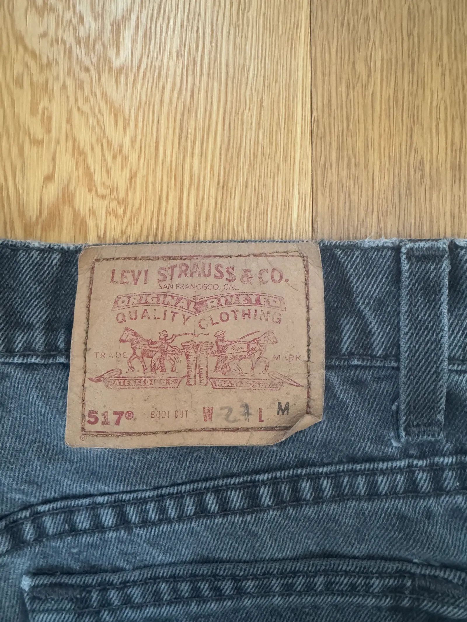 Levi's Levi's 517 Bootcut Jeans Size 27" / US 4 / IT 40 - 2 Thumbnail
