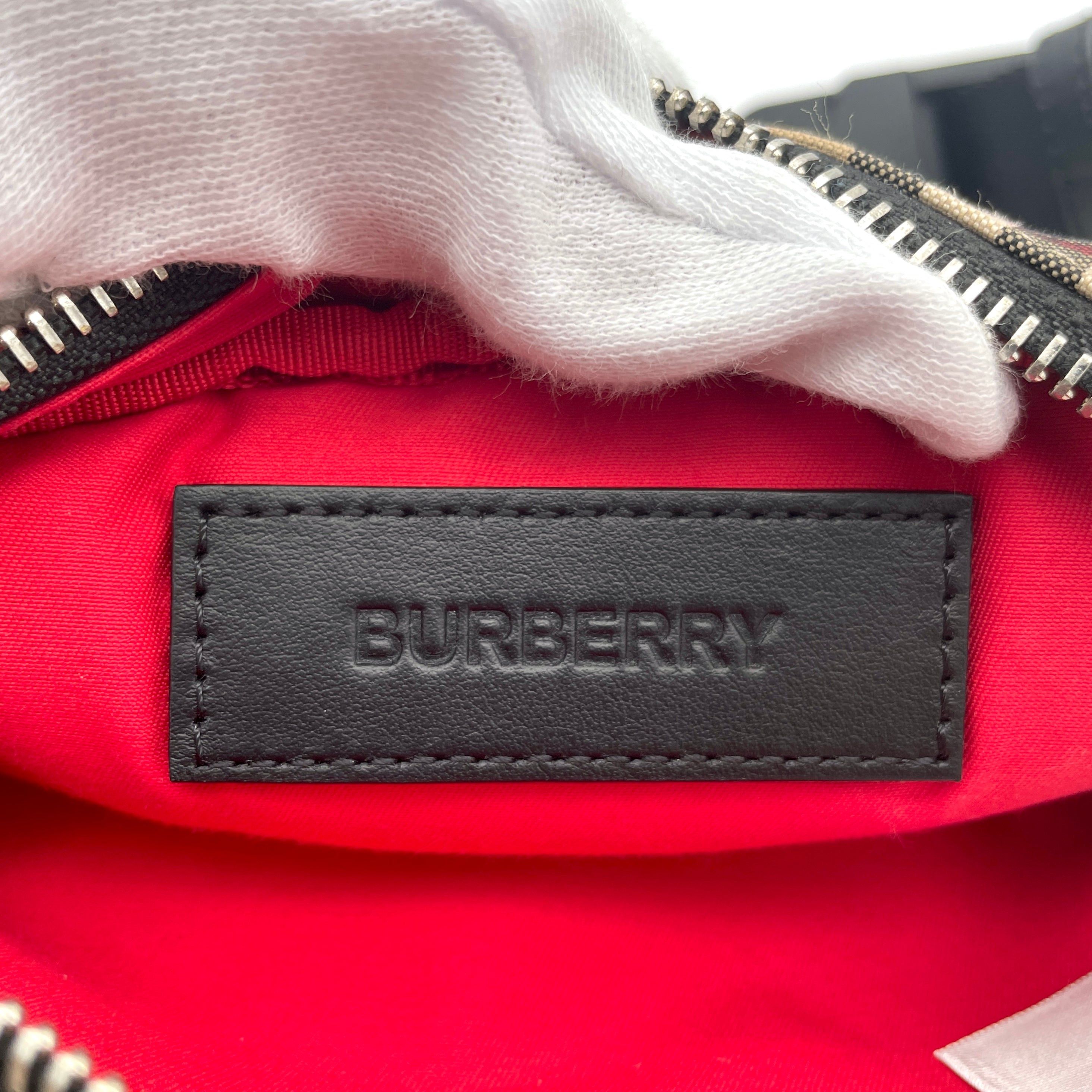Burberry Burberry Check Waist Bag Bum Size ONE SIZE - 8 Thumbnail