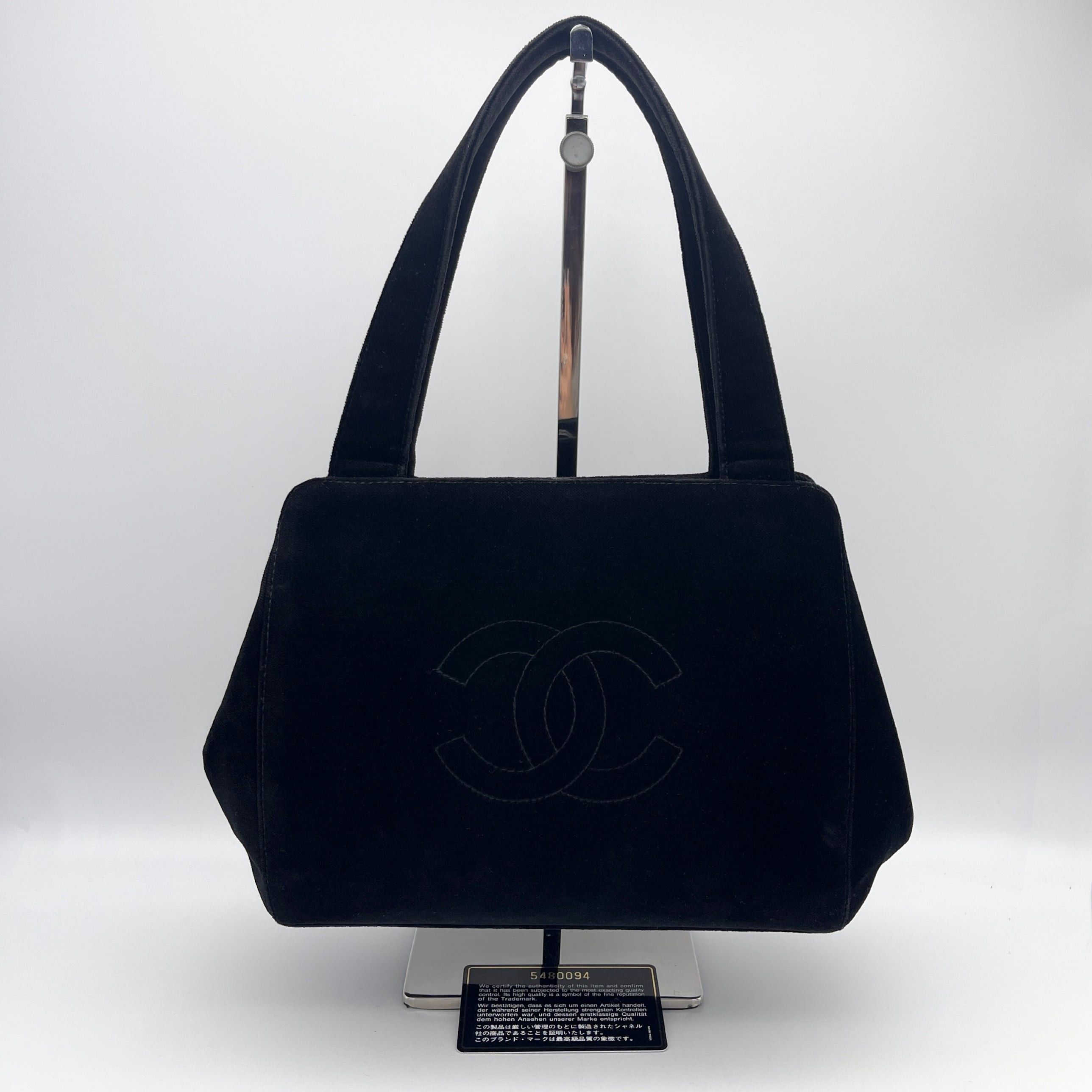 Chanel Chanel Velvet Jumbo Coco Mark Handbag Black Size ONE SIZE - 3 Thumbnail