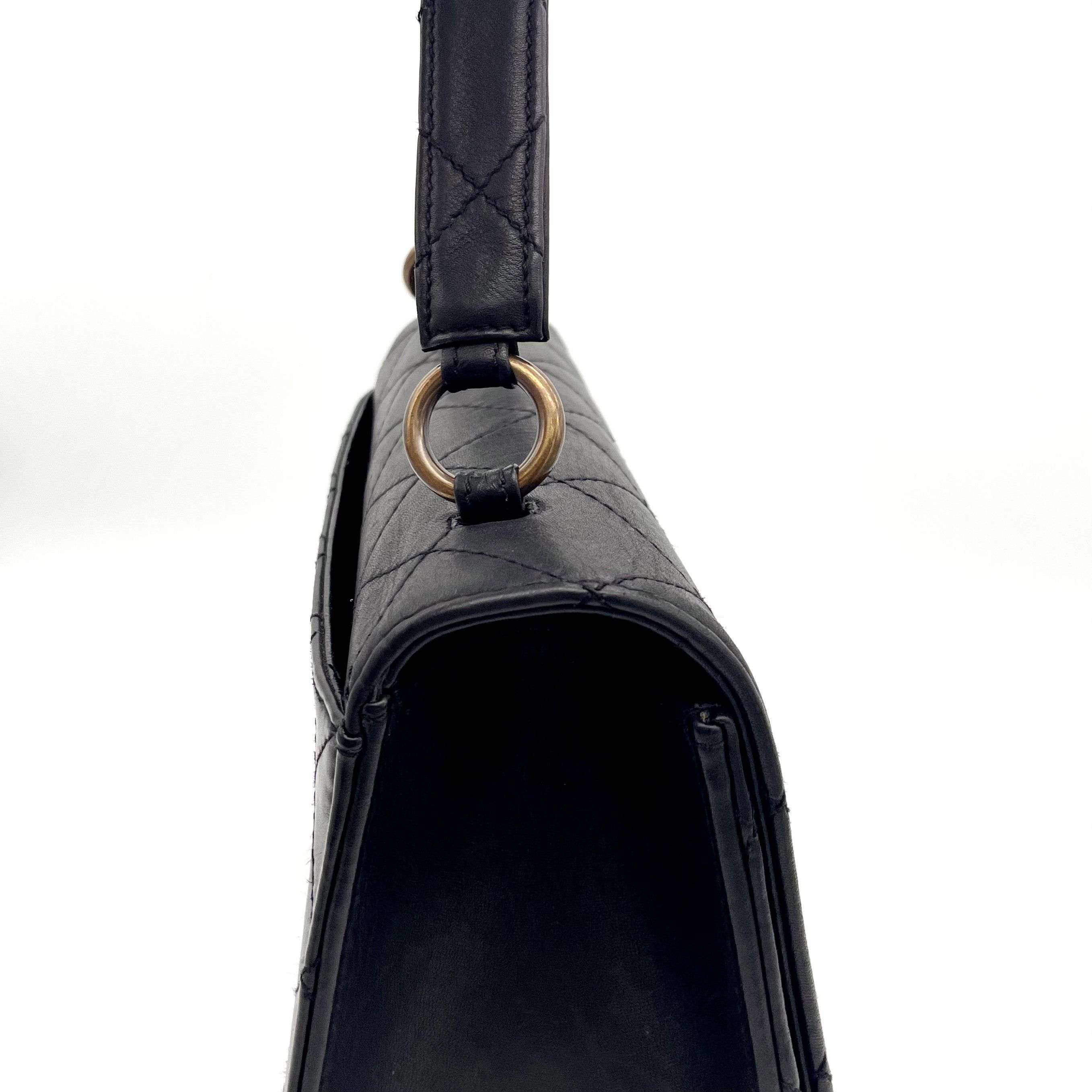 Chanel Chanel Matelasse Kelly-Style Turnlock Handbag Size ONE SIZE - 7 Thumbnail