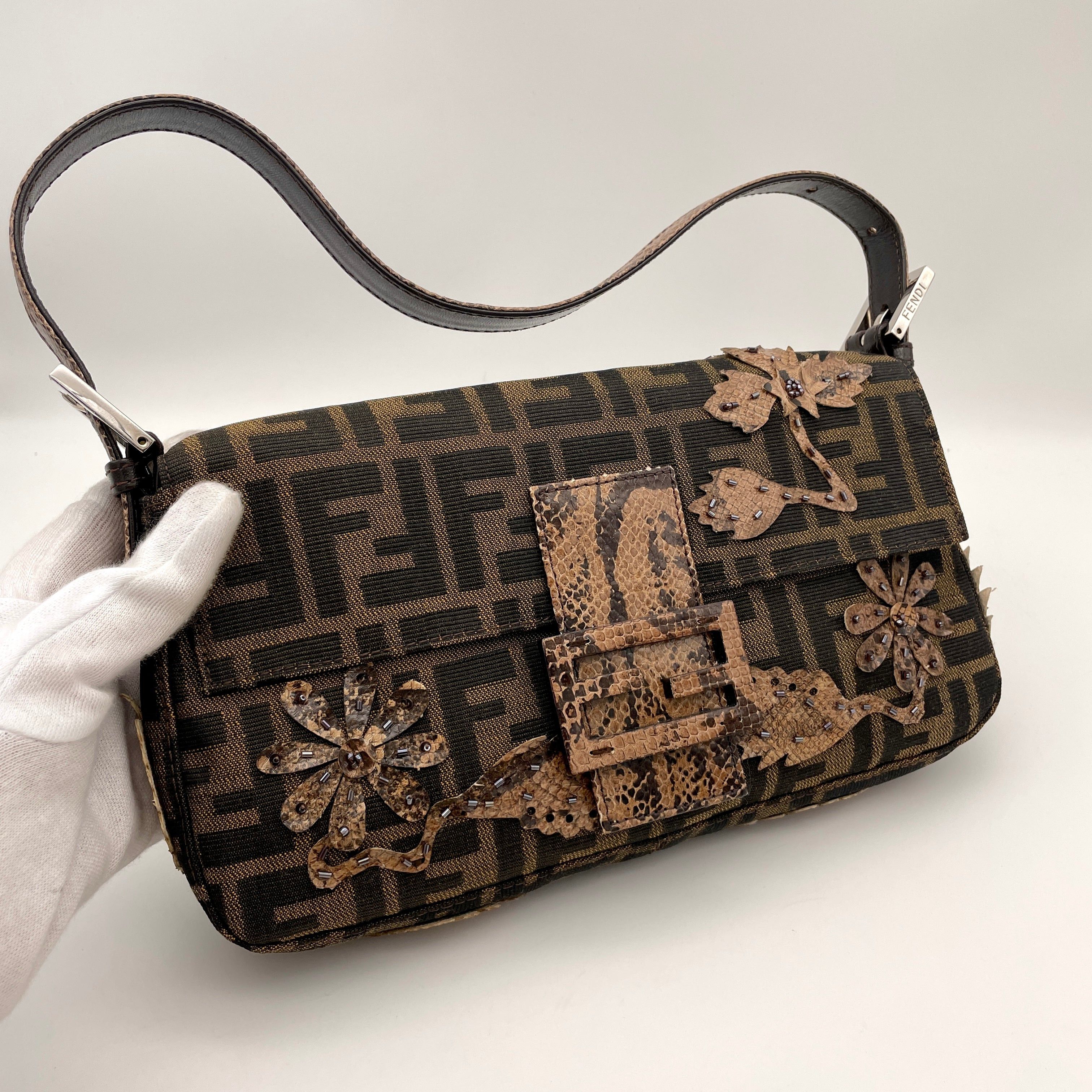 Fendi Fendi Zucca Lizard Skin X Beads Embroidery Mamma Bucket Pm Size ONE SIZE - 5 Thumbnail