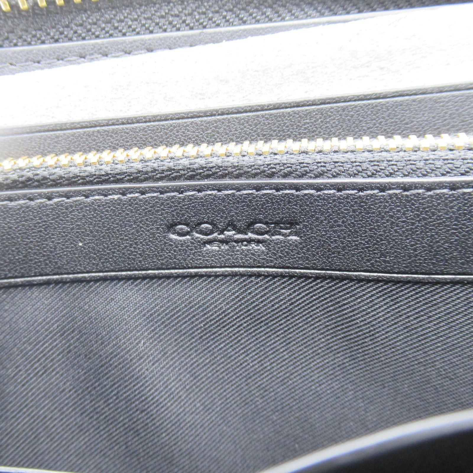 Coach Coach Round Long Wallet Zipper Leather Black Size ONE SIZE - 6 Thumbnail