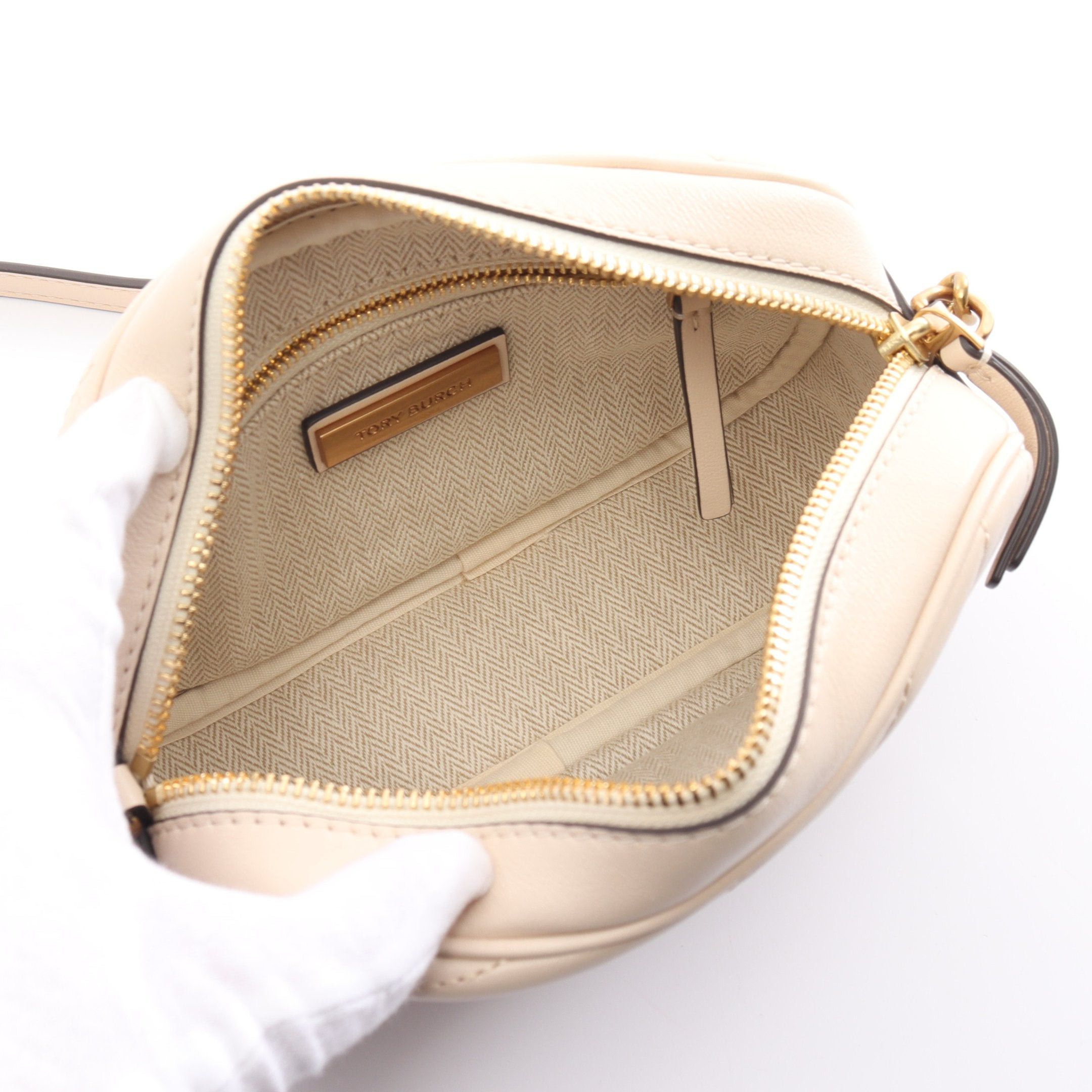 Tory Burch Tory Burch Kira Chevron Camera Bag Chain Shoulder Leather Ivory Size ONE SIZE - 3 Thumbnail