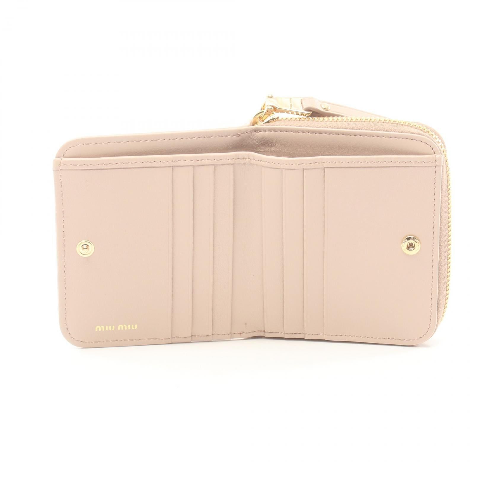 Miu Miu Miu Miu Matelasse Bi-Fold Wallet Leather Pink Size ONE SIZE - 3 Thumbnail