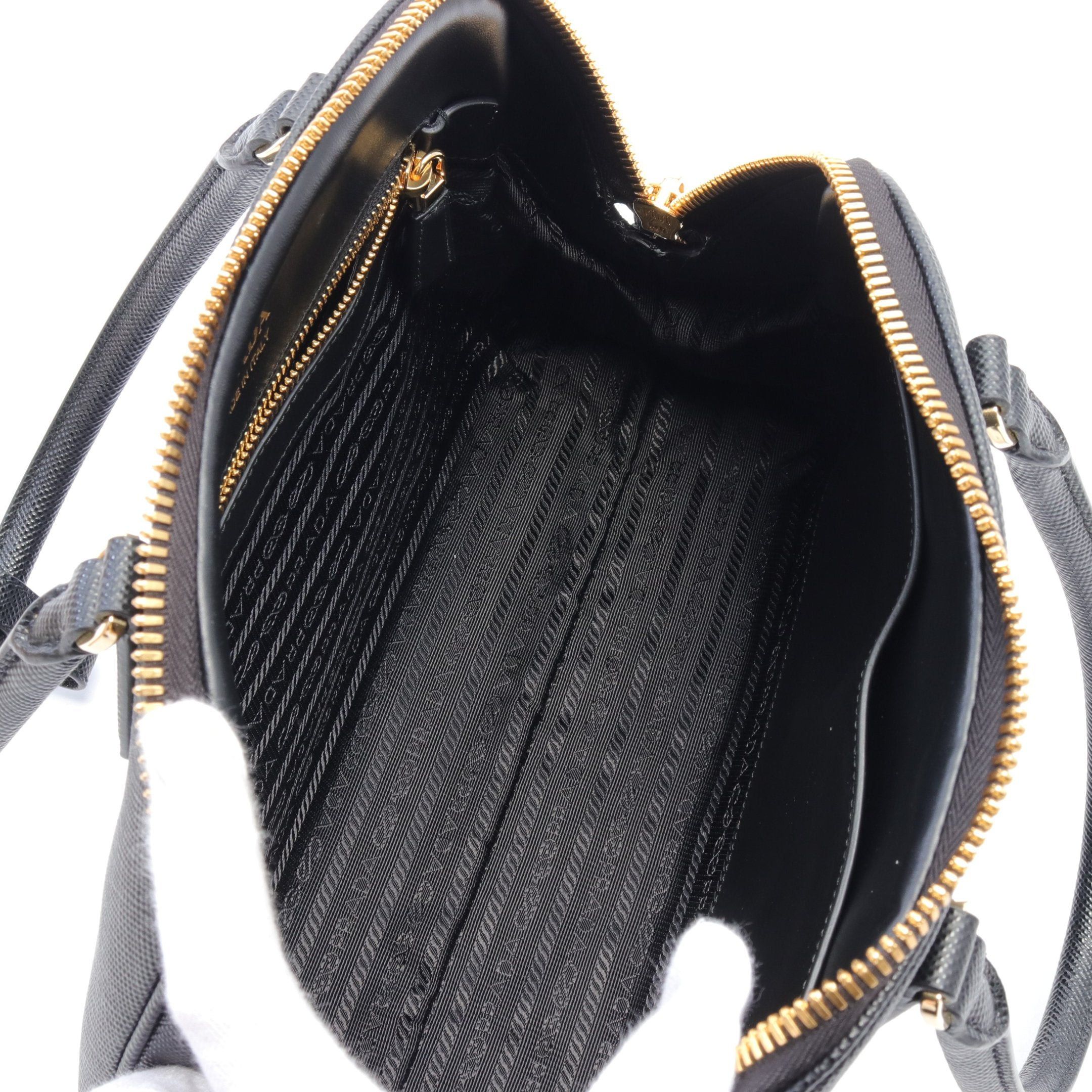 Prada Prada Handbag Leather Black Size ONE SIZE - 3 Thumbnail