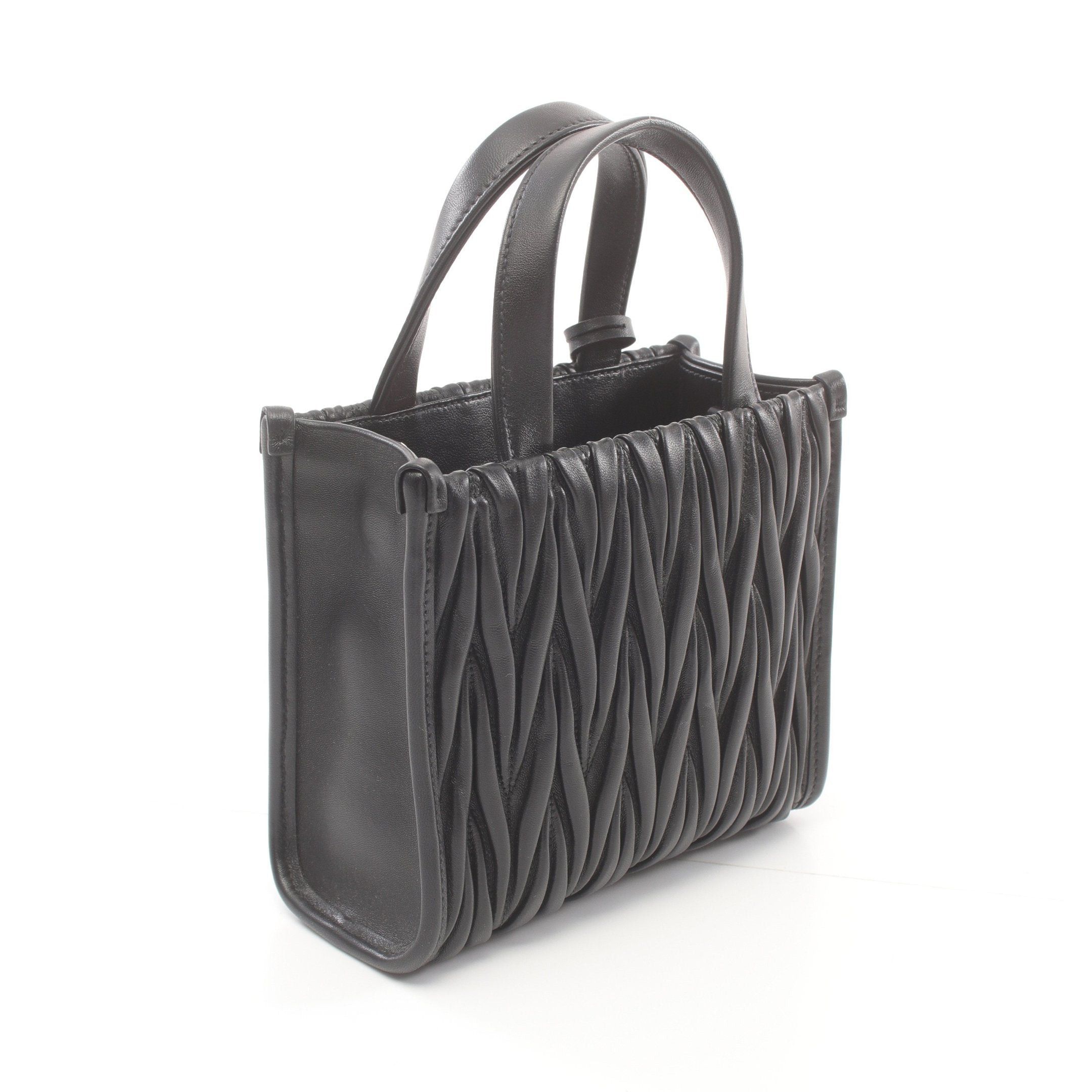 Miu Miu Miu Miu Matelasse Handbag Leather Black Size ONE SIZE - 2 Thumbnail