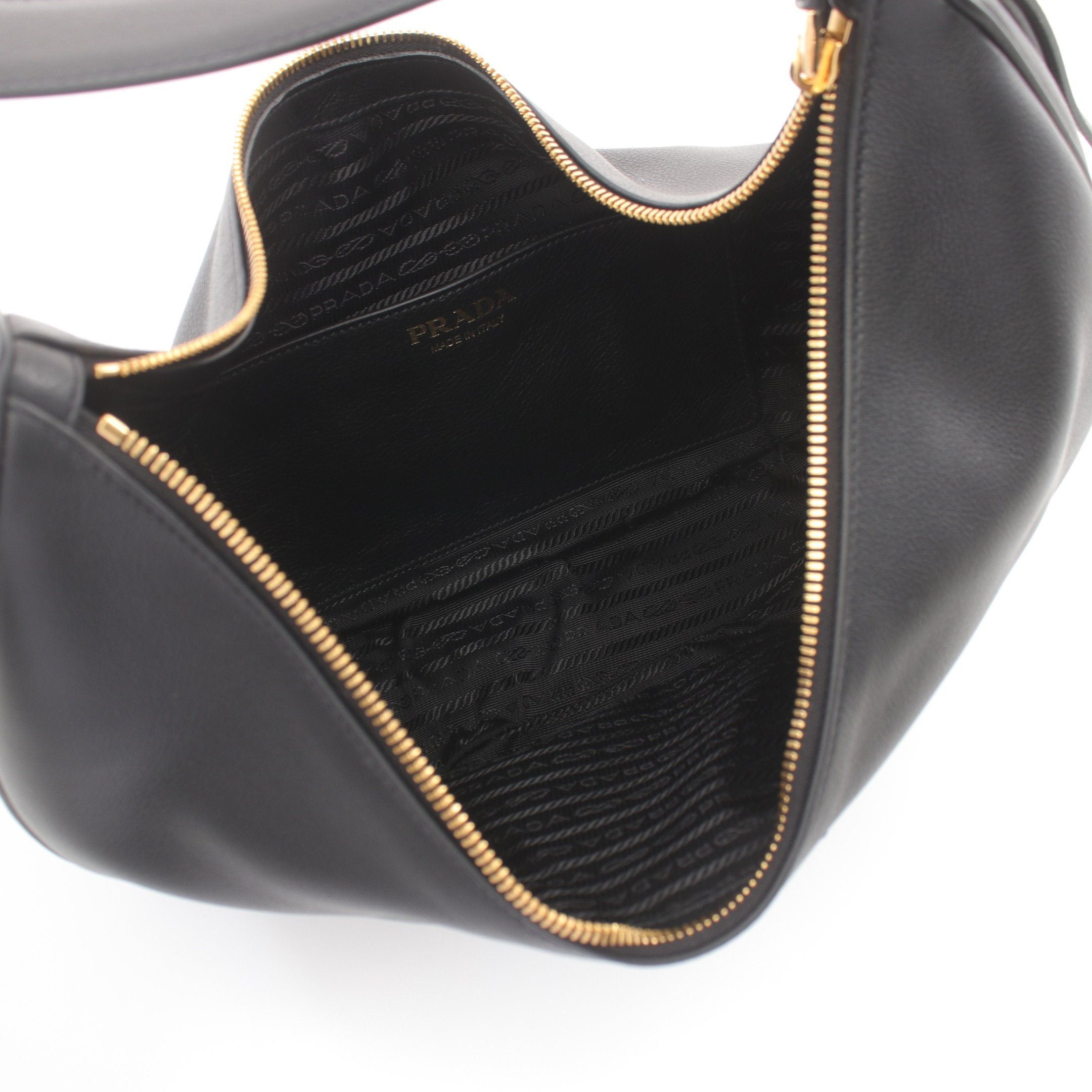 Prada Prada Soft Grain One Shoulder Bag Leather Black Size ONE SIZE - 3 Thumbnail