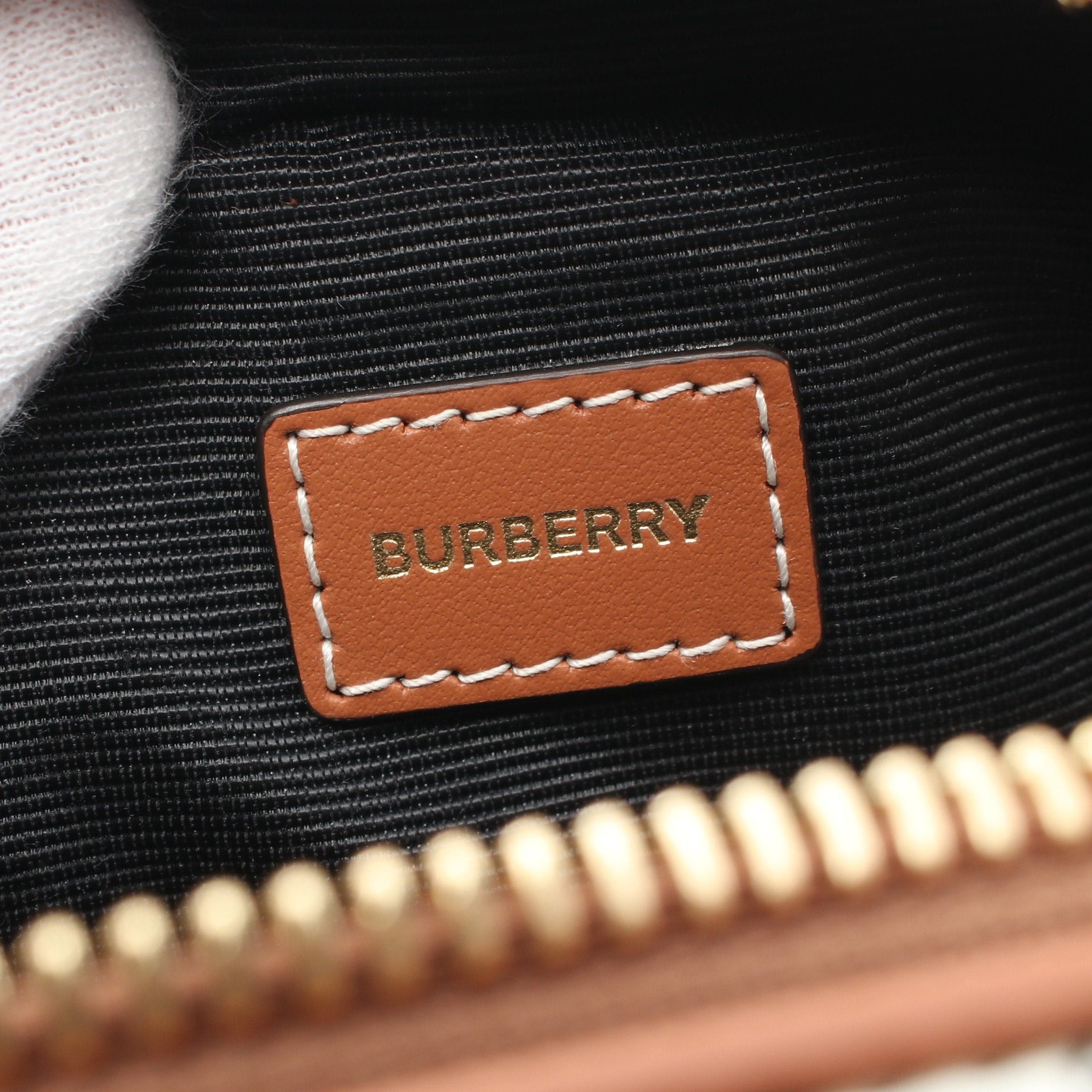 Burberry Burberry Check Travel Pouch Leather Beige Multicolor Size ONE SIZE - 4 Thumbnail