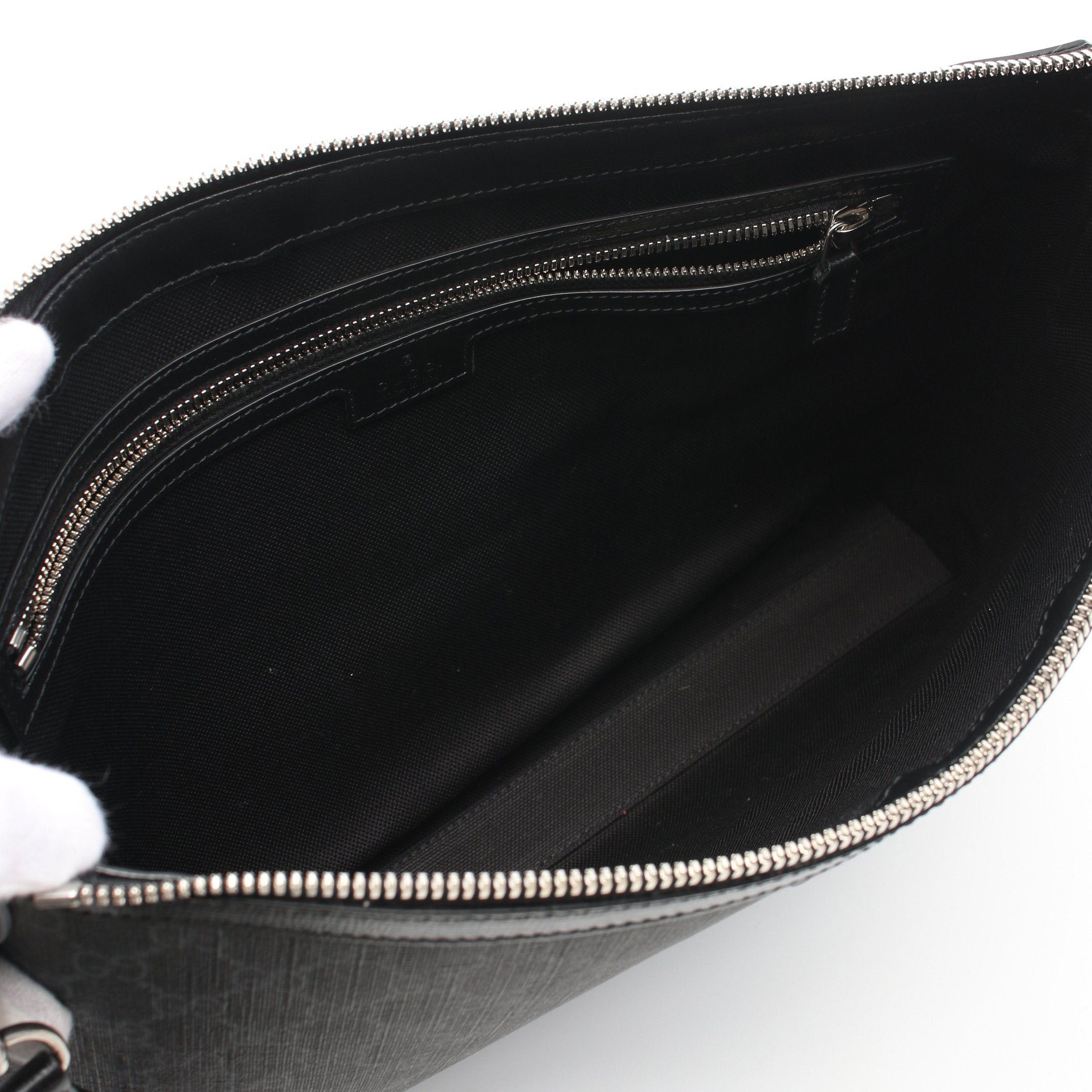 Gucci Gucci Interlocking G Gg Supreme Clutch Bag Shoulder Leather Black Dark Gray Size ONE SIZE - 3 Thumbnail