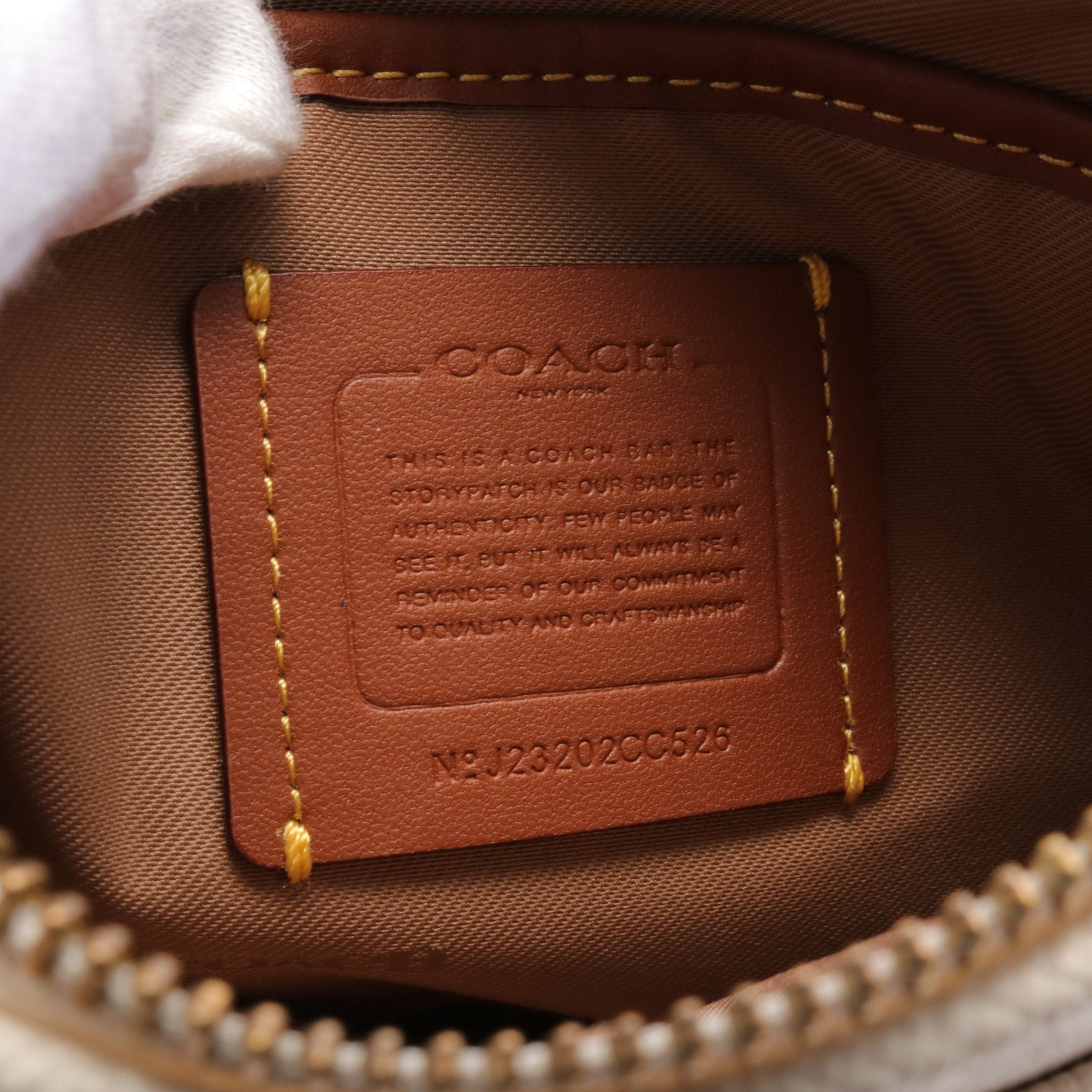 Coach Coach Kit Shoulder Bag Leather Ivory Size ONE SIZE - 4 Thumbnail