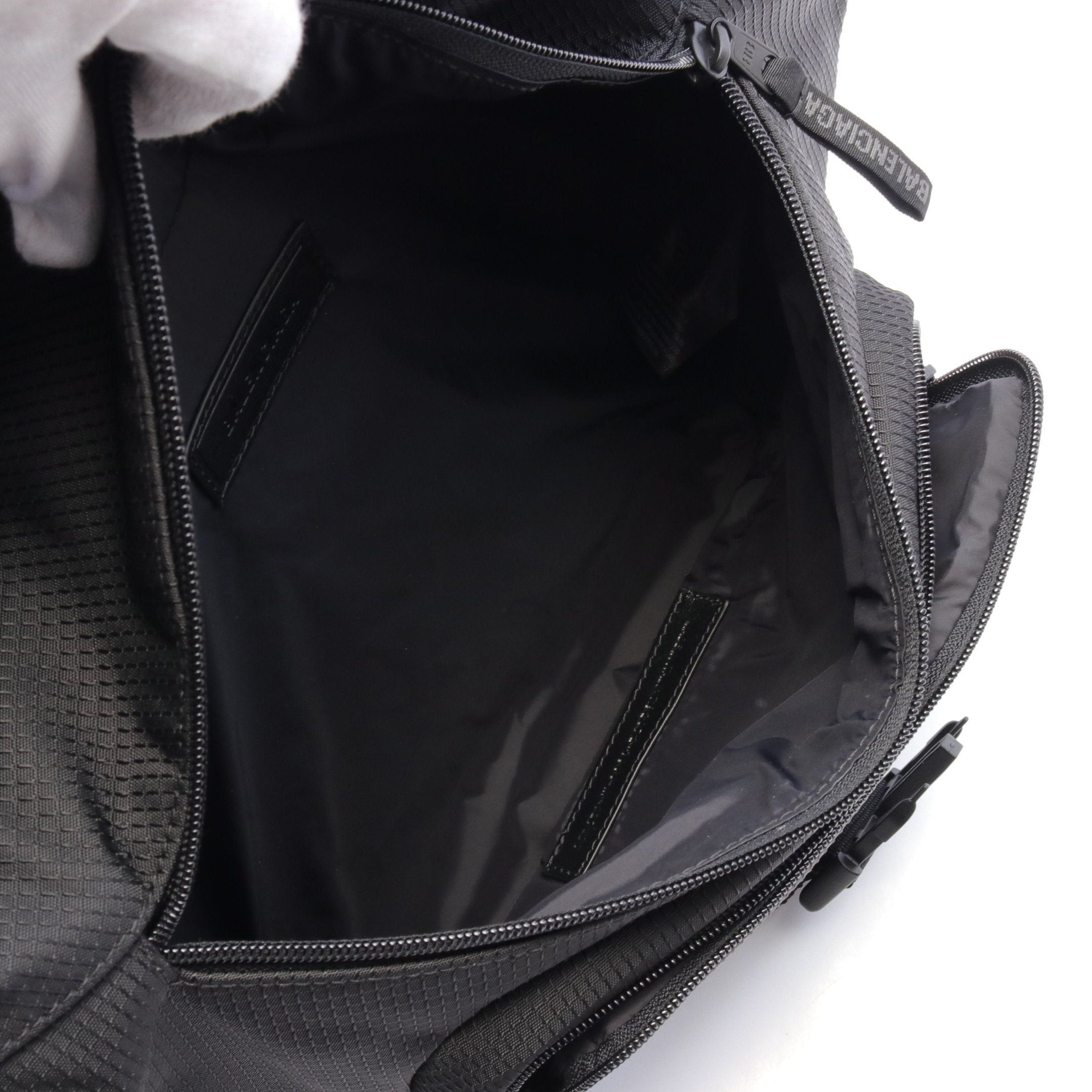 Balenciaga Balenciaga Unity Beltpack L Body Bag Waist Nylon Black Size ONE SIZE - 3 Thumbnail
