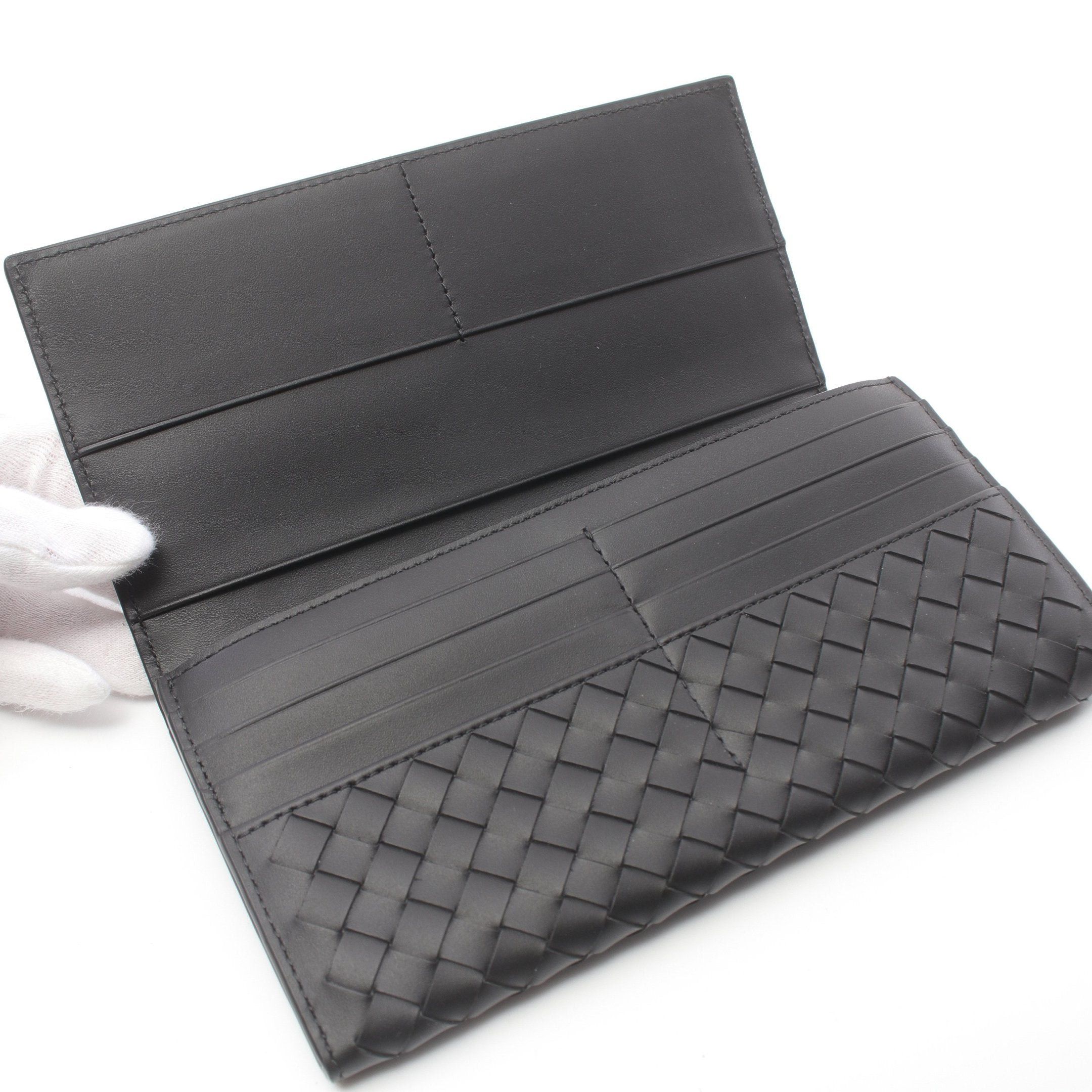 Bottega Veneta Bottega Veneta Intrecciato Bi-Fold Long Wallet Leather Black Size ONE SIZE - 4 Thumbnail