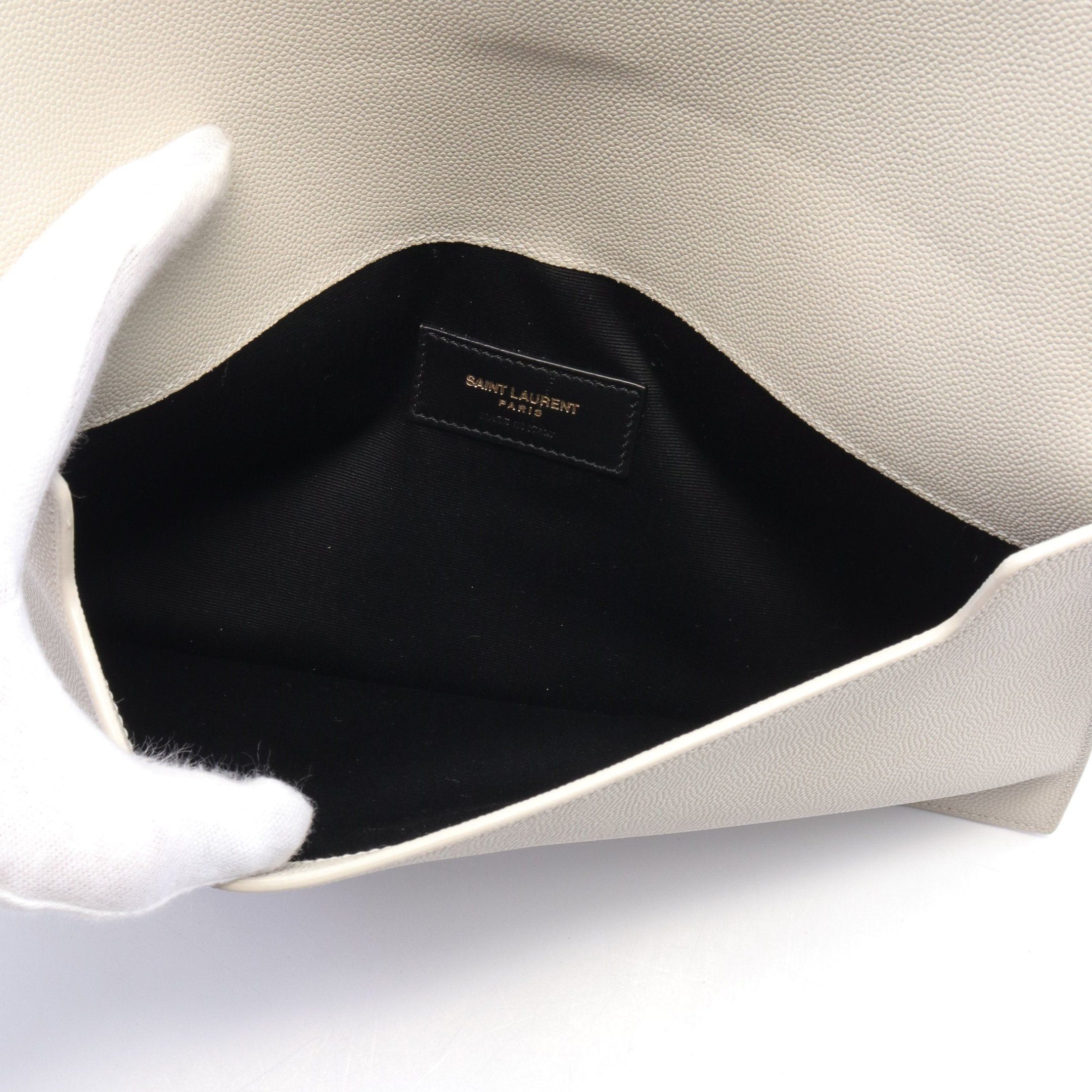 Yves Saint Laurent Yves Saint Laurent Ysl Logo Clutch Bag Leather Ivory Size ONE SIZE - 3 Thumbnail