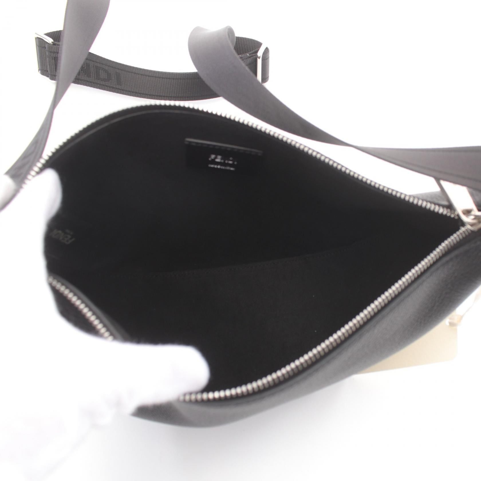 Fendi Fendi Melon Small Shoulder Bag Leather Black Size ONE SIZE - 3 Thumbnail