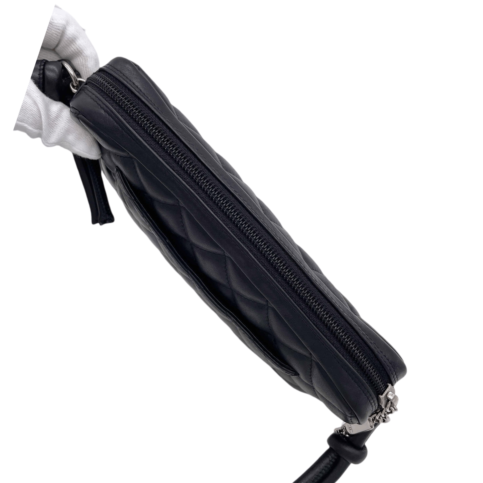 Chanel Chanel Cambon Line Matelasse Accessory Pouch Black Size ONE SIZE - 6 Thumbnail