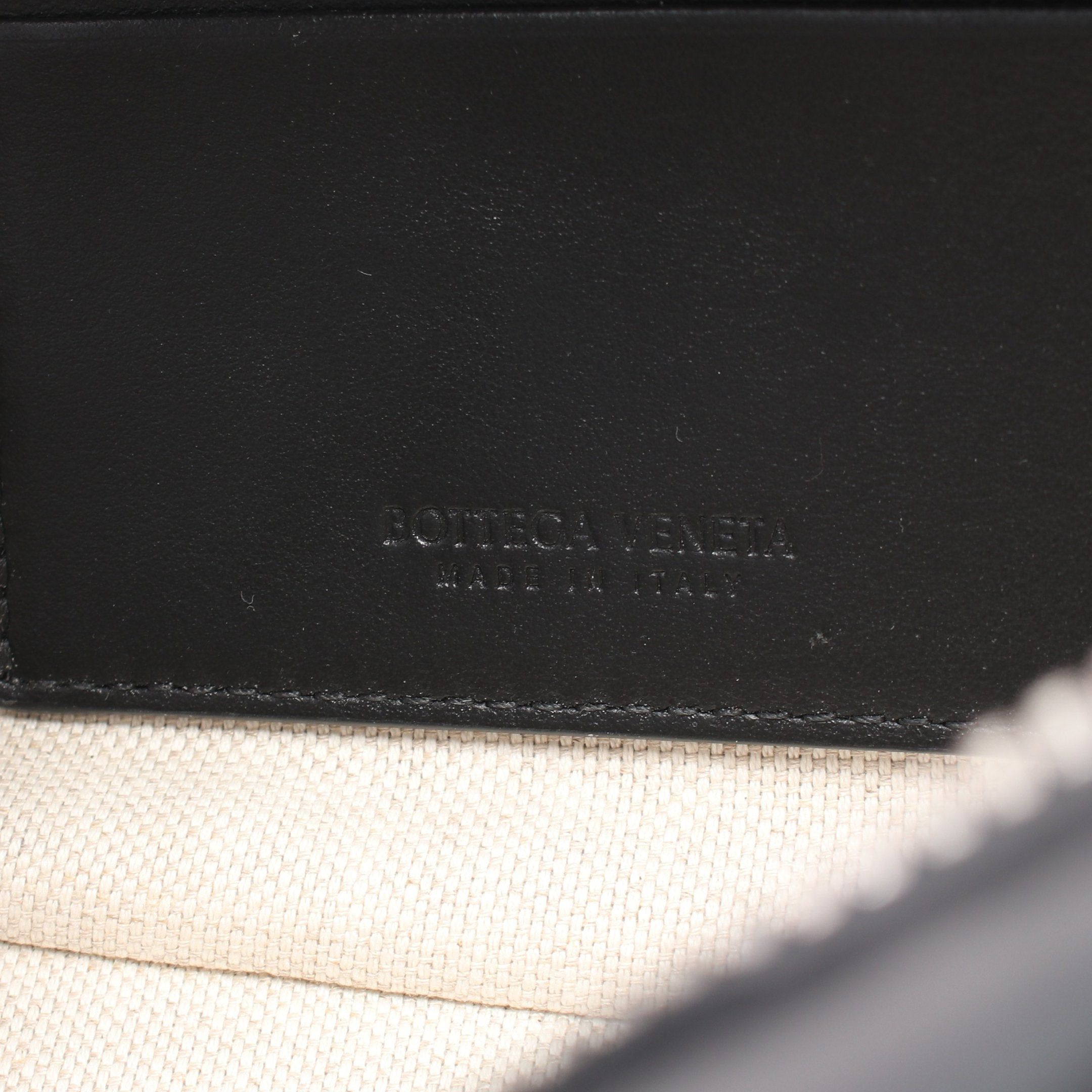 Bottega Veneta Bottega Veneta Intrecciato Small Wristlet Pouch Clutch Bag Leather Black Size ONE SIZE - 4 Thumbnail