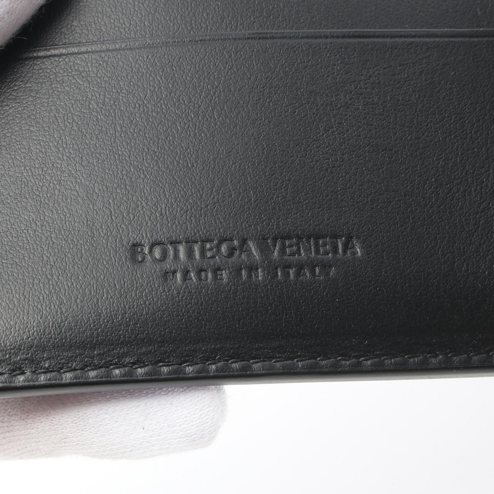 Bottega Veneta Bottega Veneta Maxi Intrecciato Bi-Fold Wallet Leather Black Size ONE SIZE - 4 Thumbnail