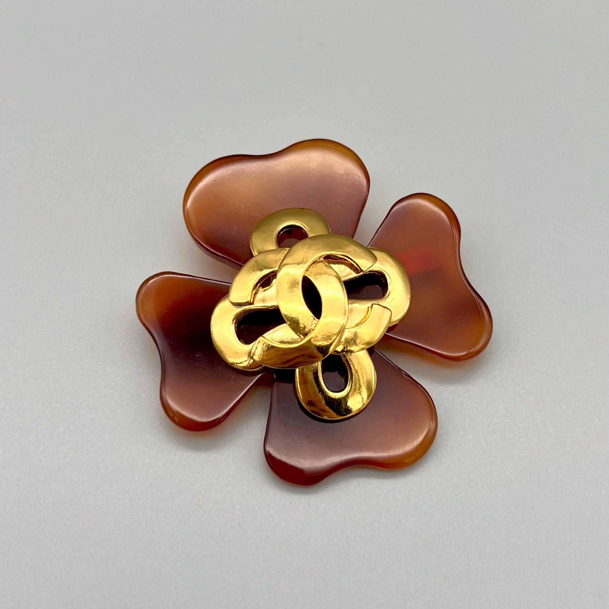 Chanel Chanel Tortoiseshell Four-Leaf Coco Mark Brooch 95P Size ONE SIZE - 3 Thumbnail