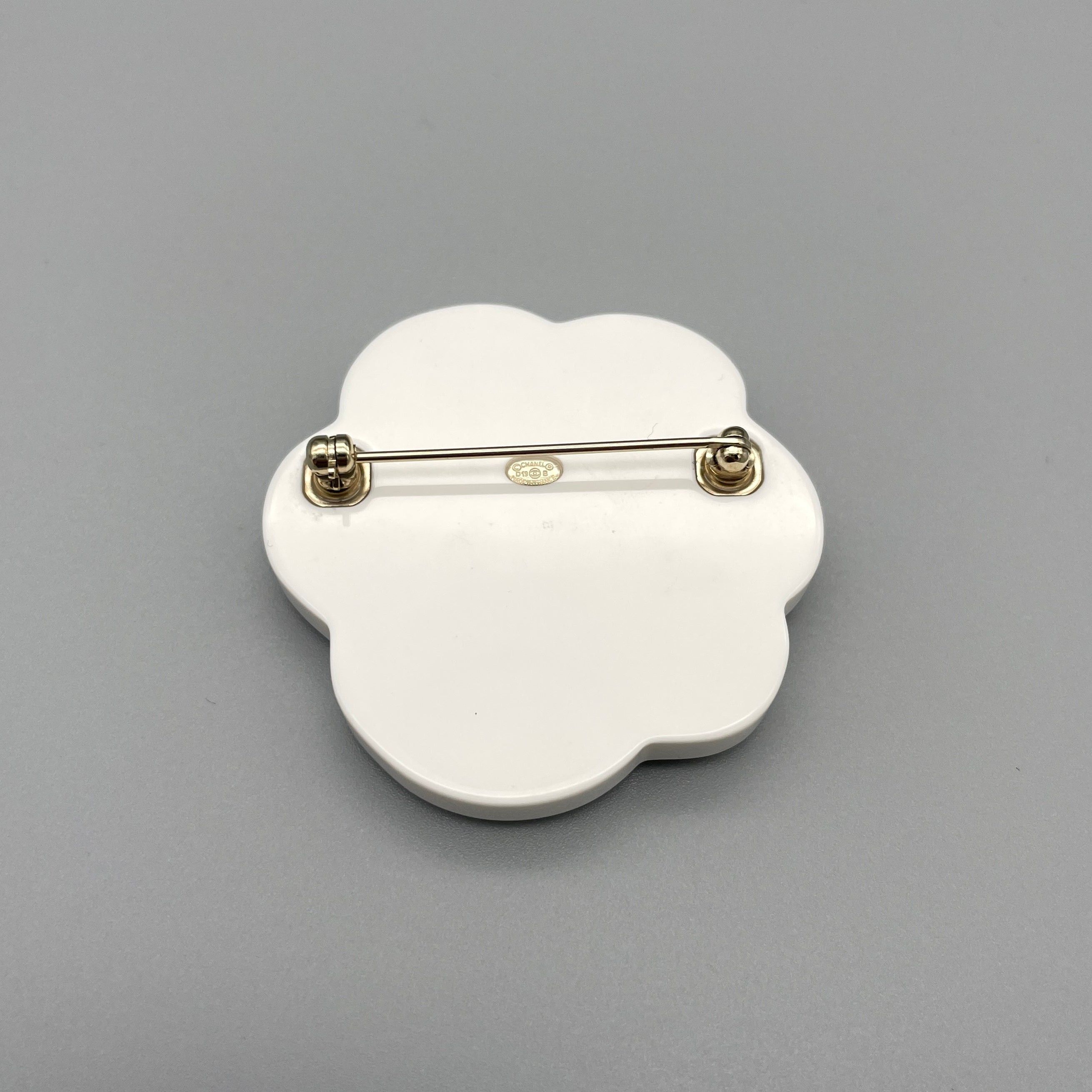 Chanel Chanel Camellia Coco Mark Rhinestone Brooch D19B Size ONE SIZE - 5 Thumbnail