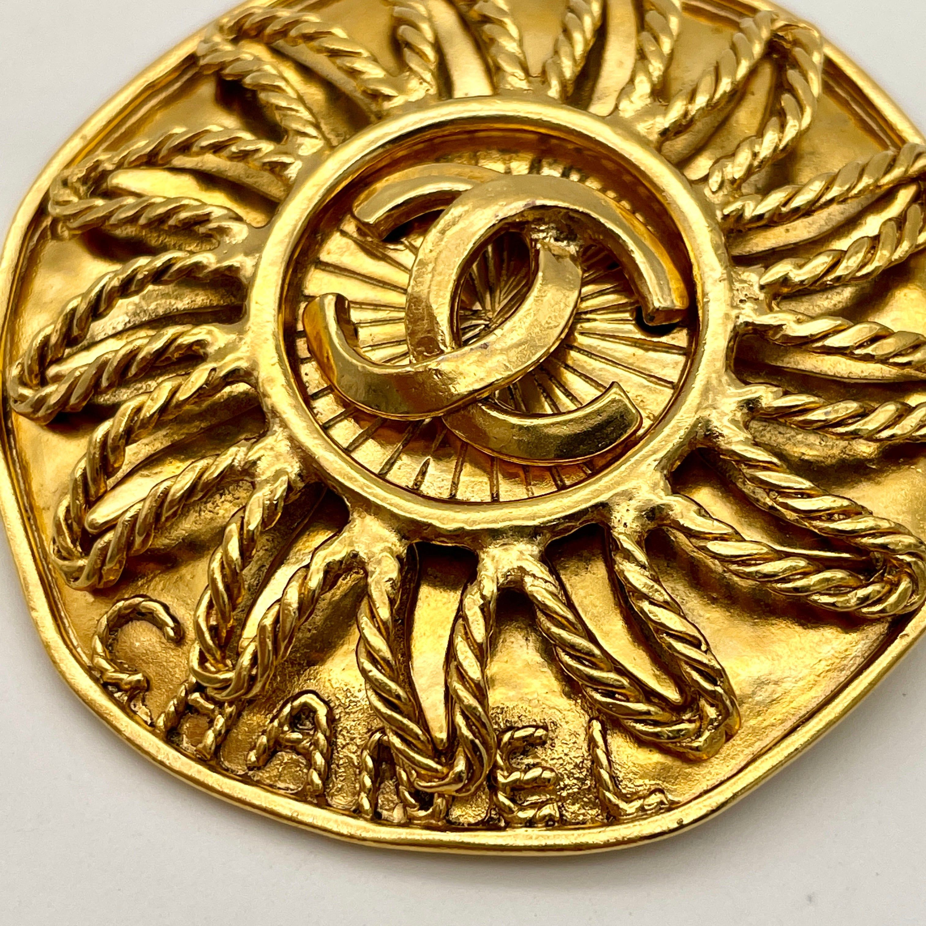 Chanel Chanel Coco Mark Sunny Jumbo Brooch Gp 94A Size ONE SIZE - 4 Thumbnail