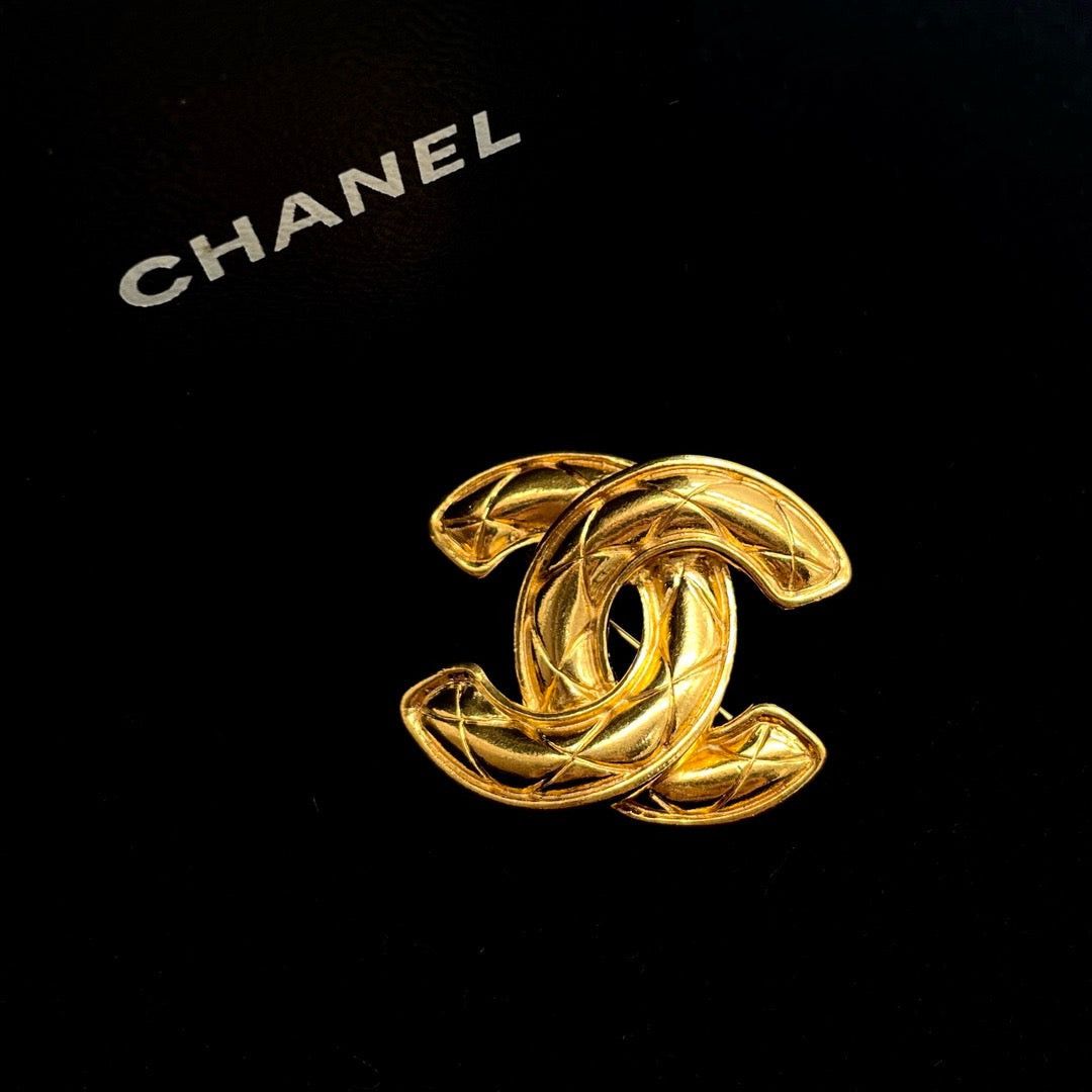 Chanel Chanel Coco Mark Sun Emblem Brooch Size ONE SIZE - 2 Thumbnail