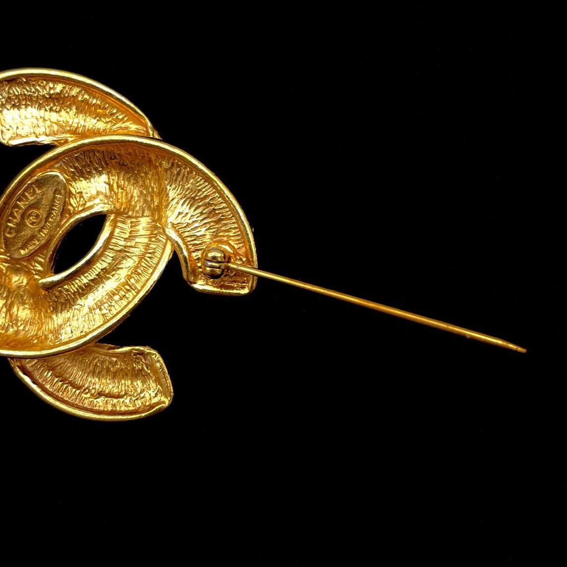 Chanel Chanel Coco Mark Sun Emblem Brooch Size ONE SIZE - 7 Thumbnail
