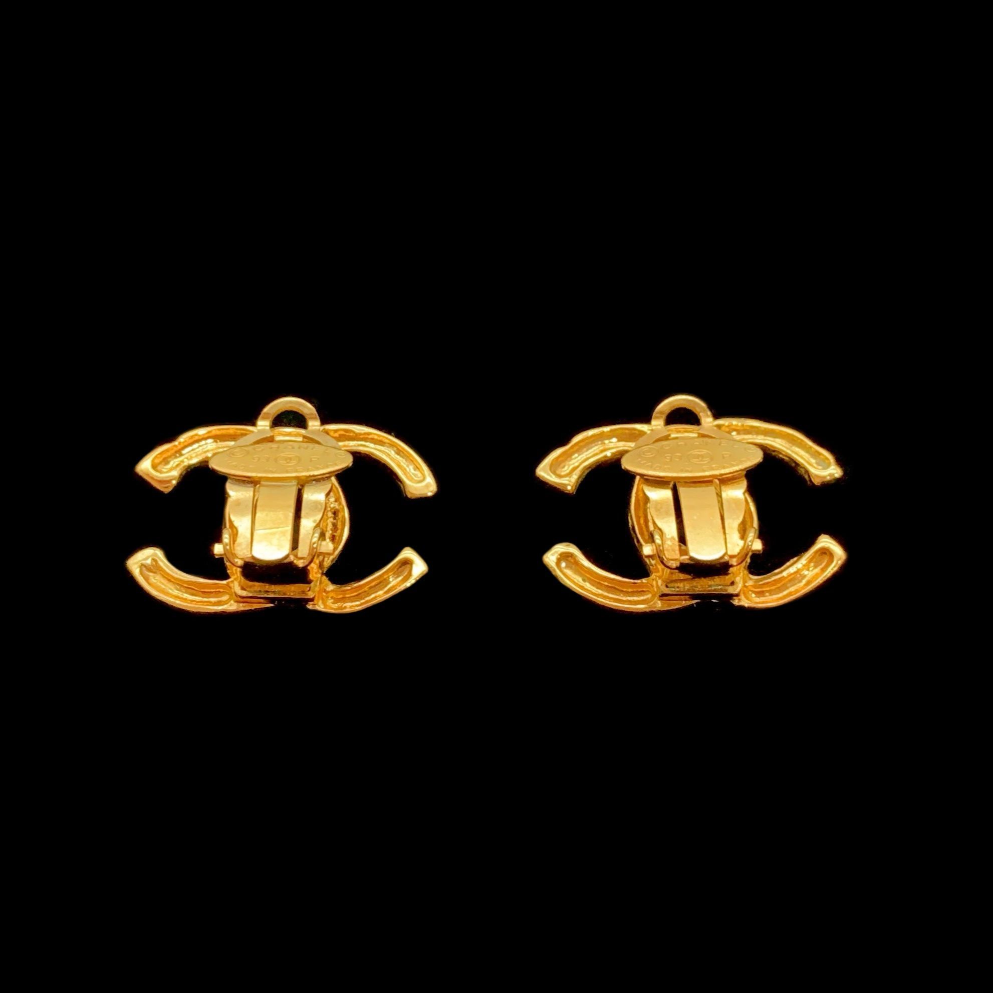 Chanel Chanel Comark Lava Brooch Pm 93A Size ONE SIZE - 3 Thumbnail