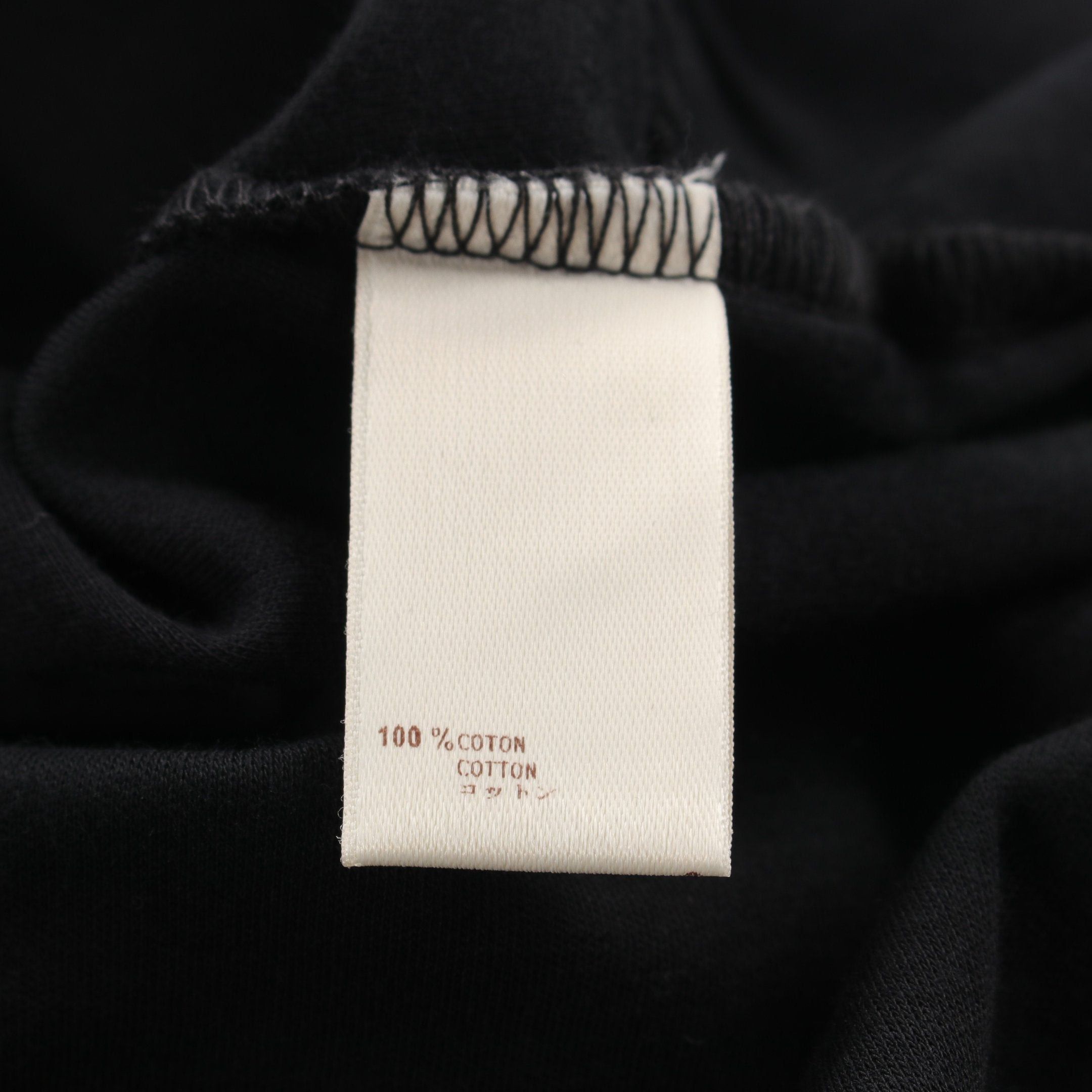 Louis Vuitton Louis Vuitton T-Shirt Ribbon Cotton Black Size ONE SIZE - 5 Thumbnail